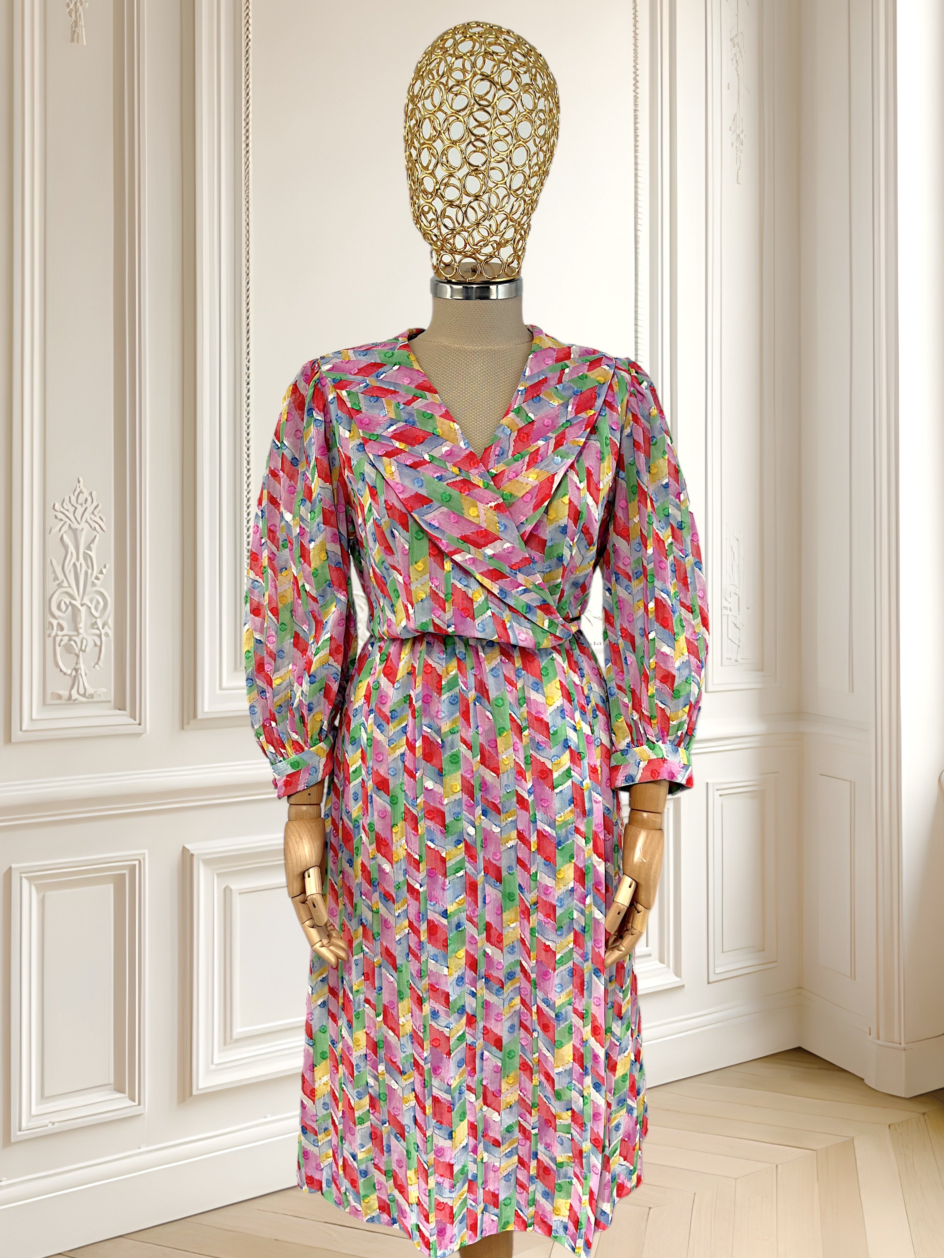 Rochie vintage lucrată manual mărimea S