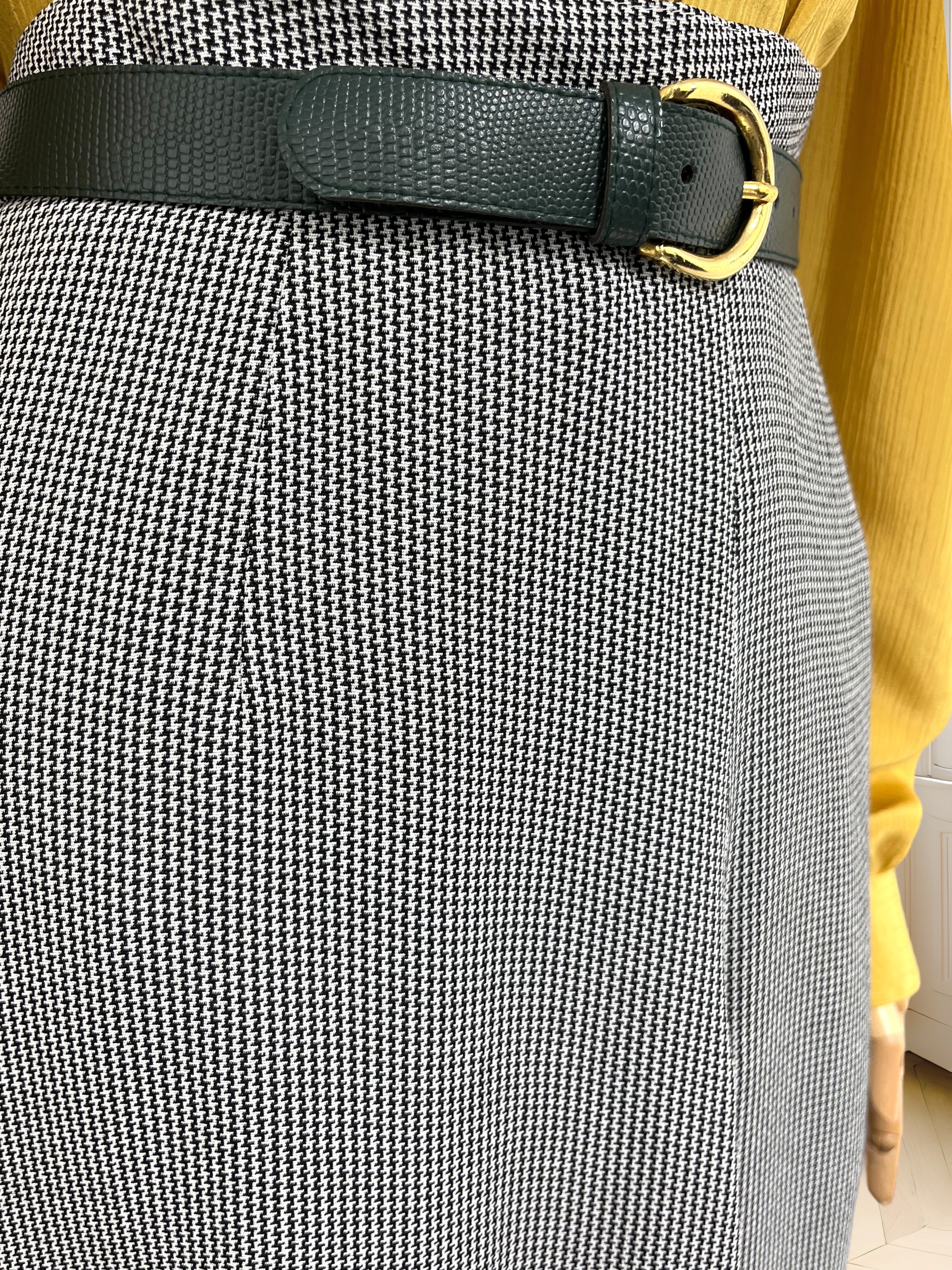 Pantaloni vintage din vâscoză mărimea L