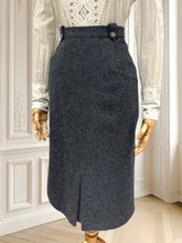 Încarcă imaginea în vizualizatorul Galerie, Fustă vintage din lână mărimea L
