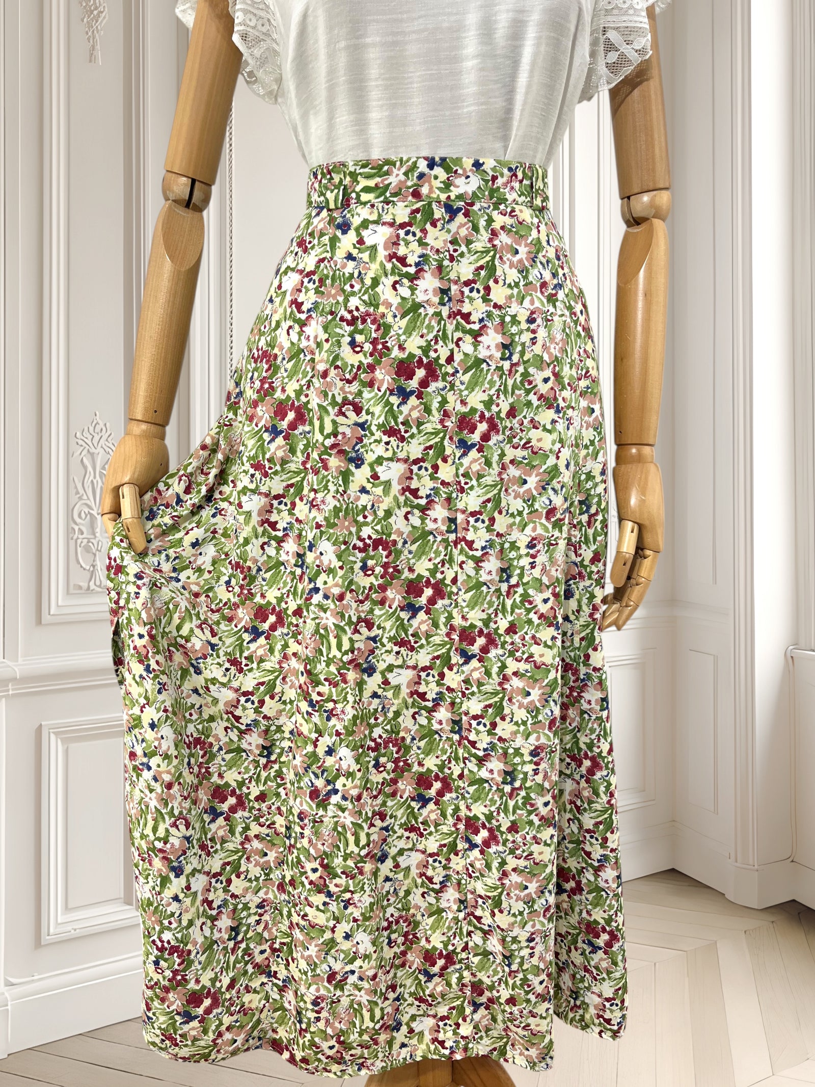 Fustă din vâscoză cu print floral mărimea M