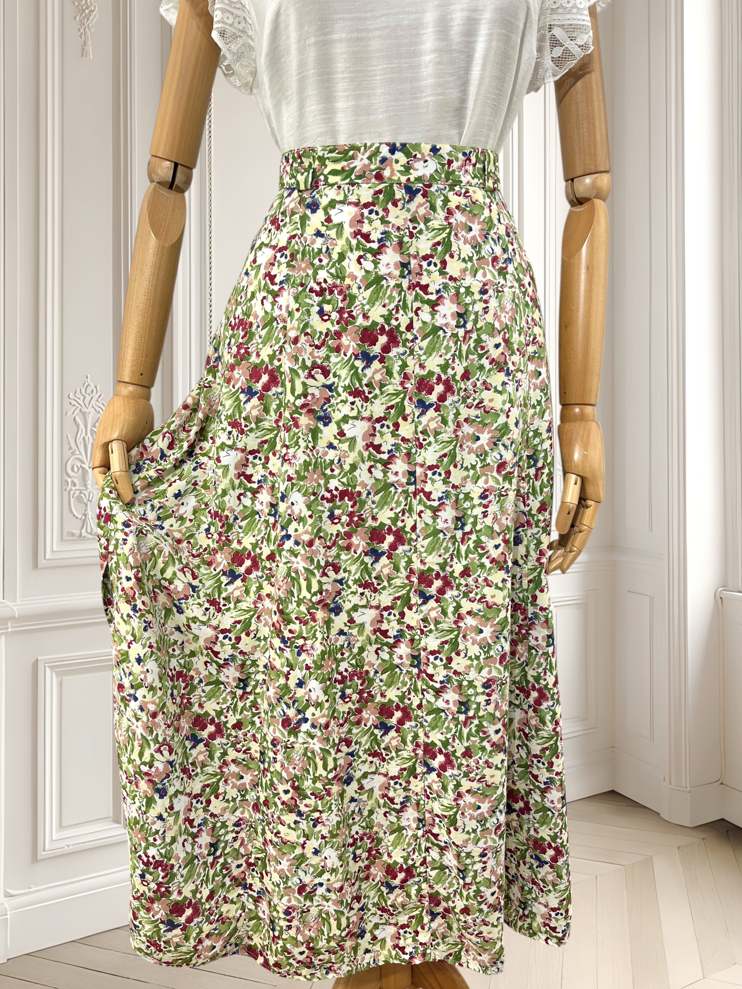 Fustă din vâscoză cu print floral mărimea M