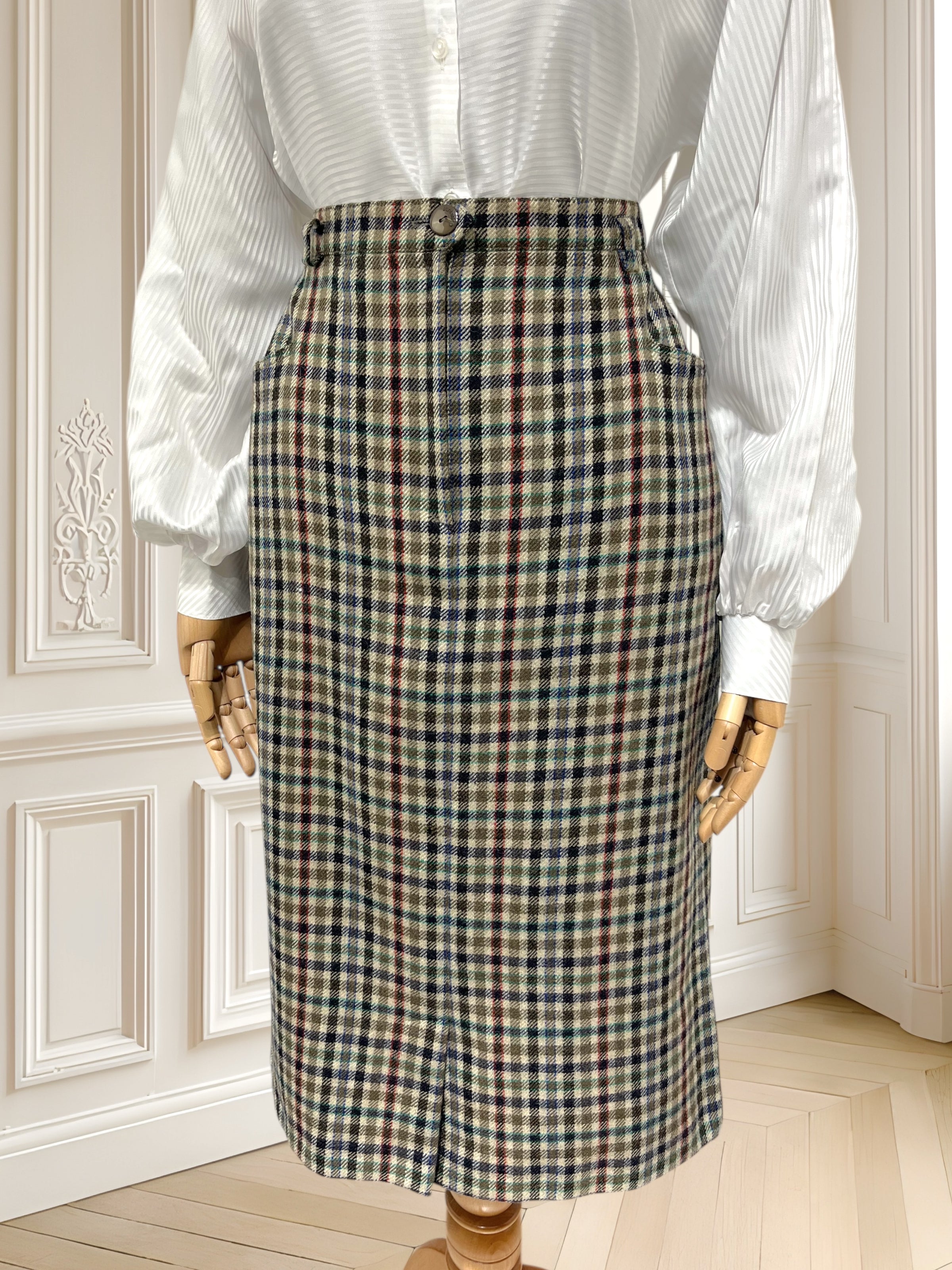 Fustă vintage din lână pură mărimea M
