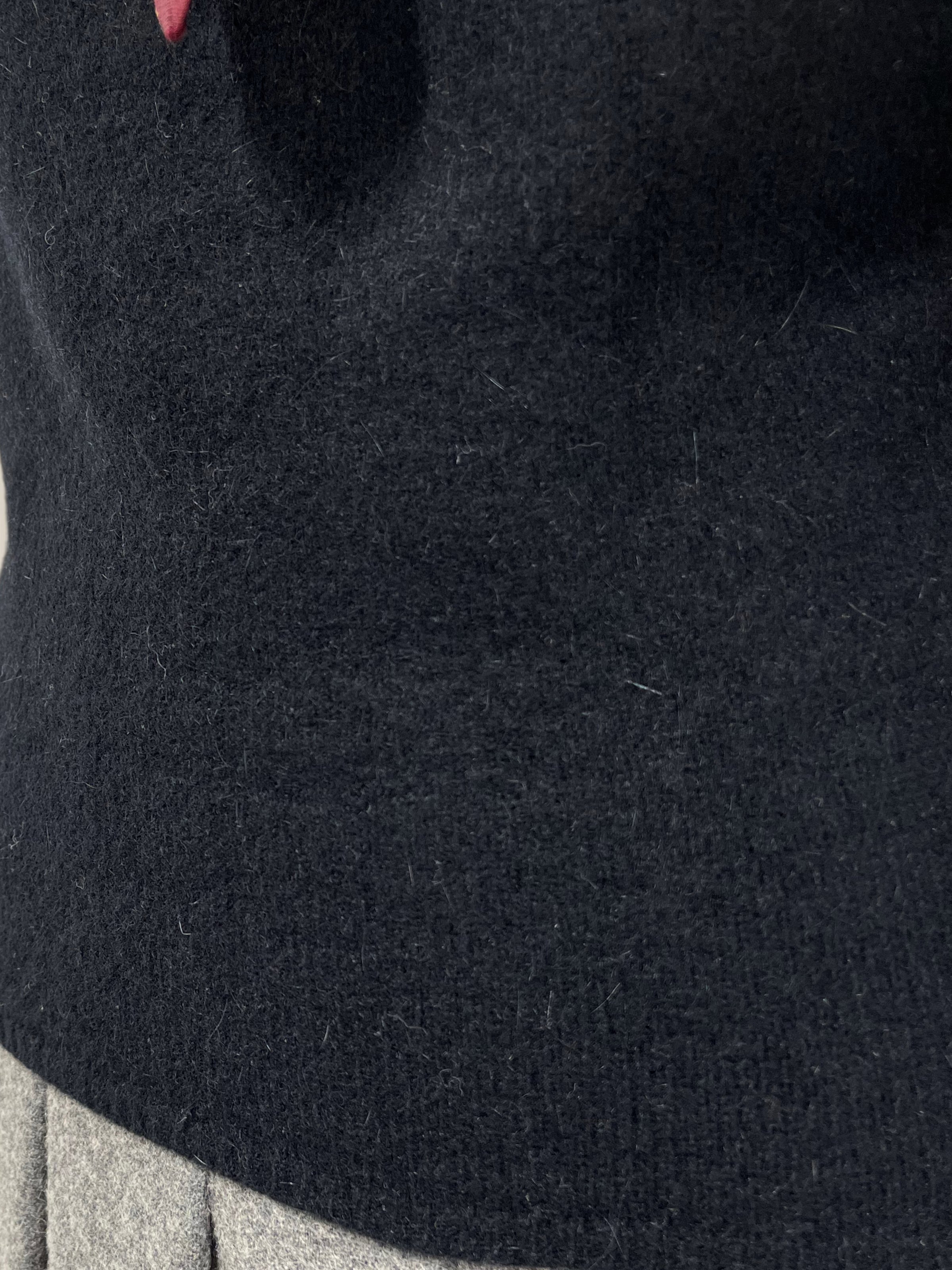 Tricou pufos din lână și angora mărimea S