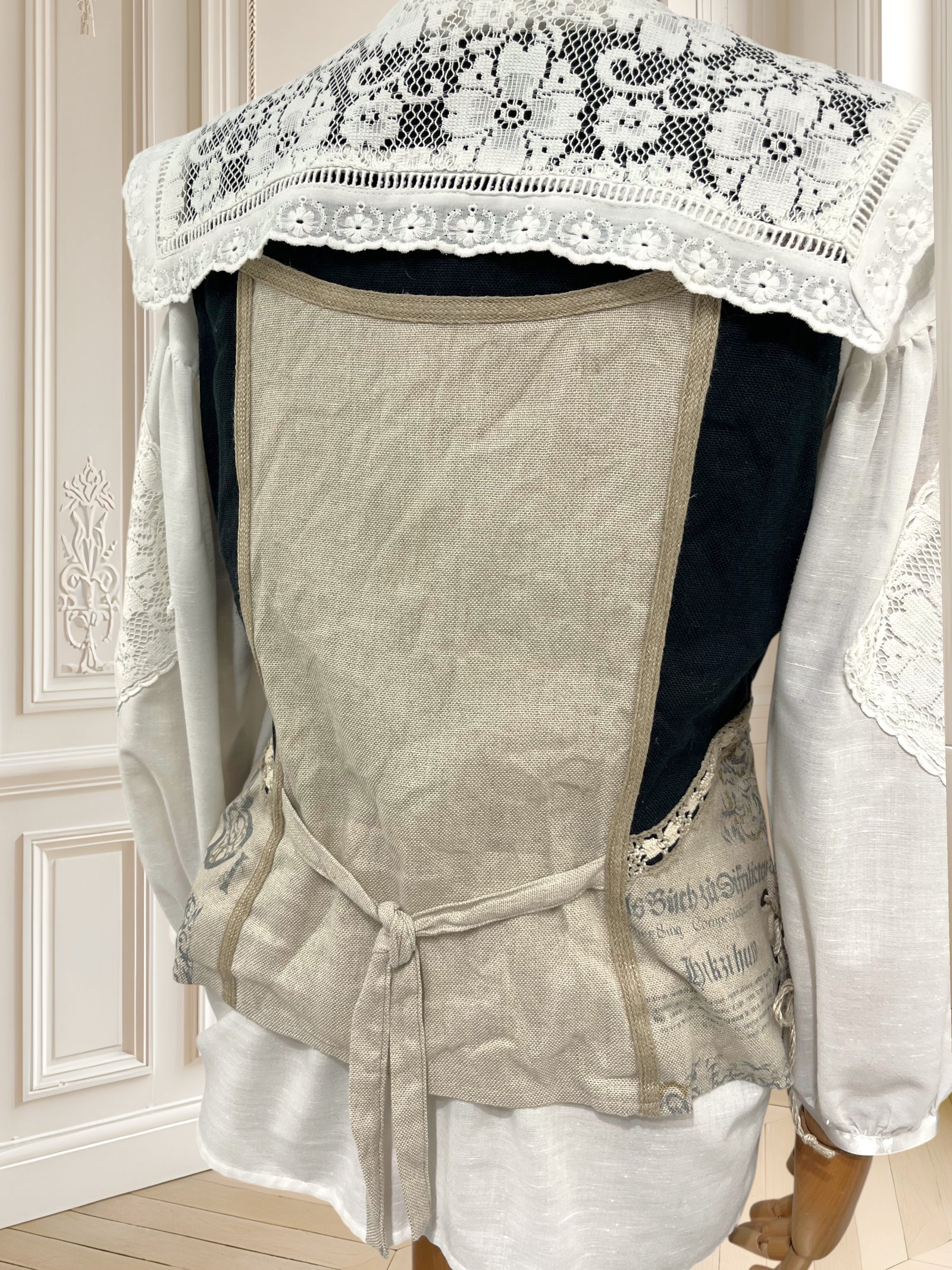 Top vintage din in potrivit pentru M/L