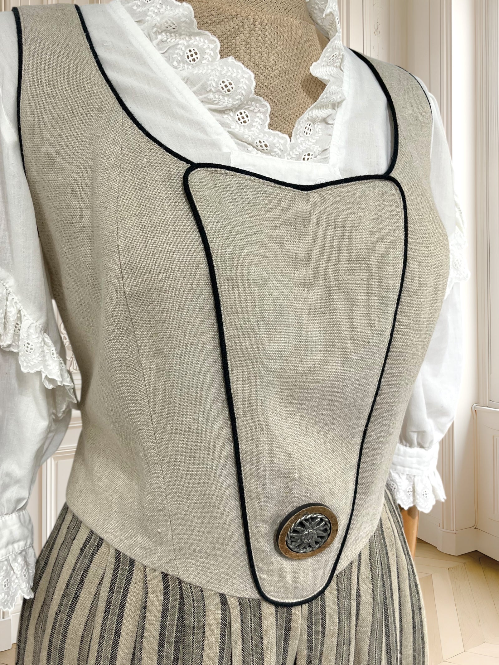 Rochie vintage din in mărimea L