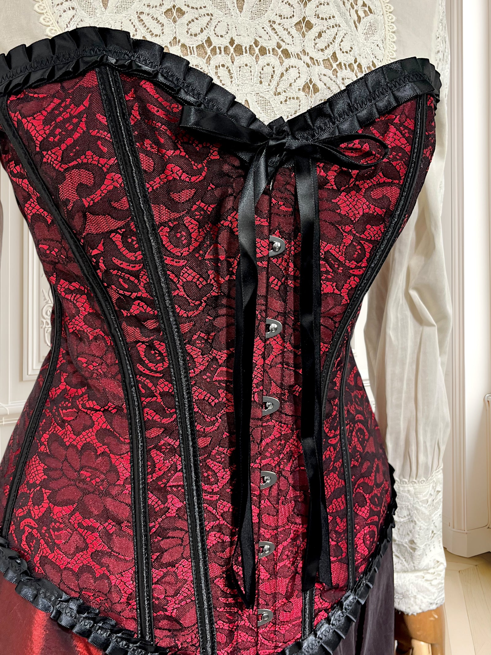 Corset din brocart mărimea S