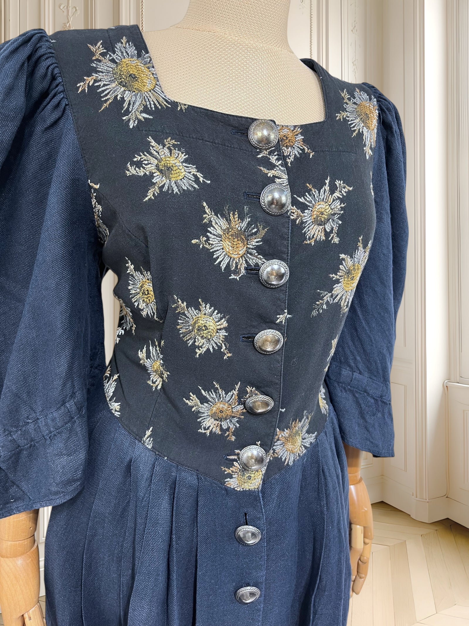 Rochie vintage din in mărimea XL