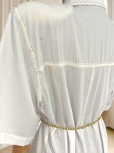 Încarcă imaginea în vizualizatorul Galerie, Rochie vintage din vâscoză mărimea L
