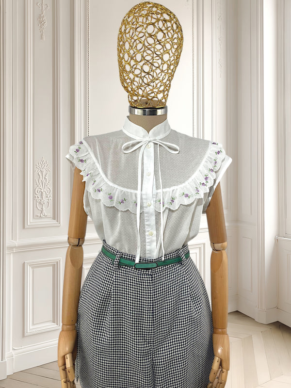 Cămașă vintage cu flori brodate mărimea XL