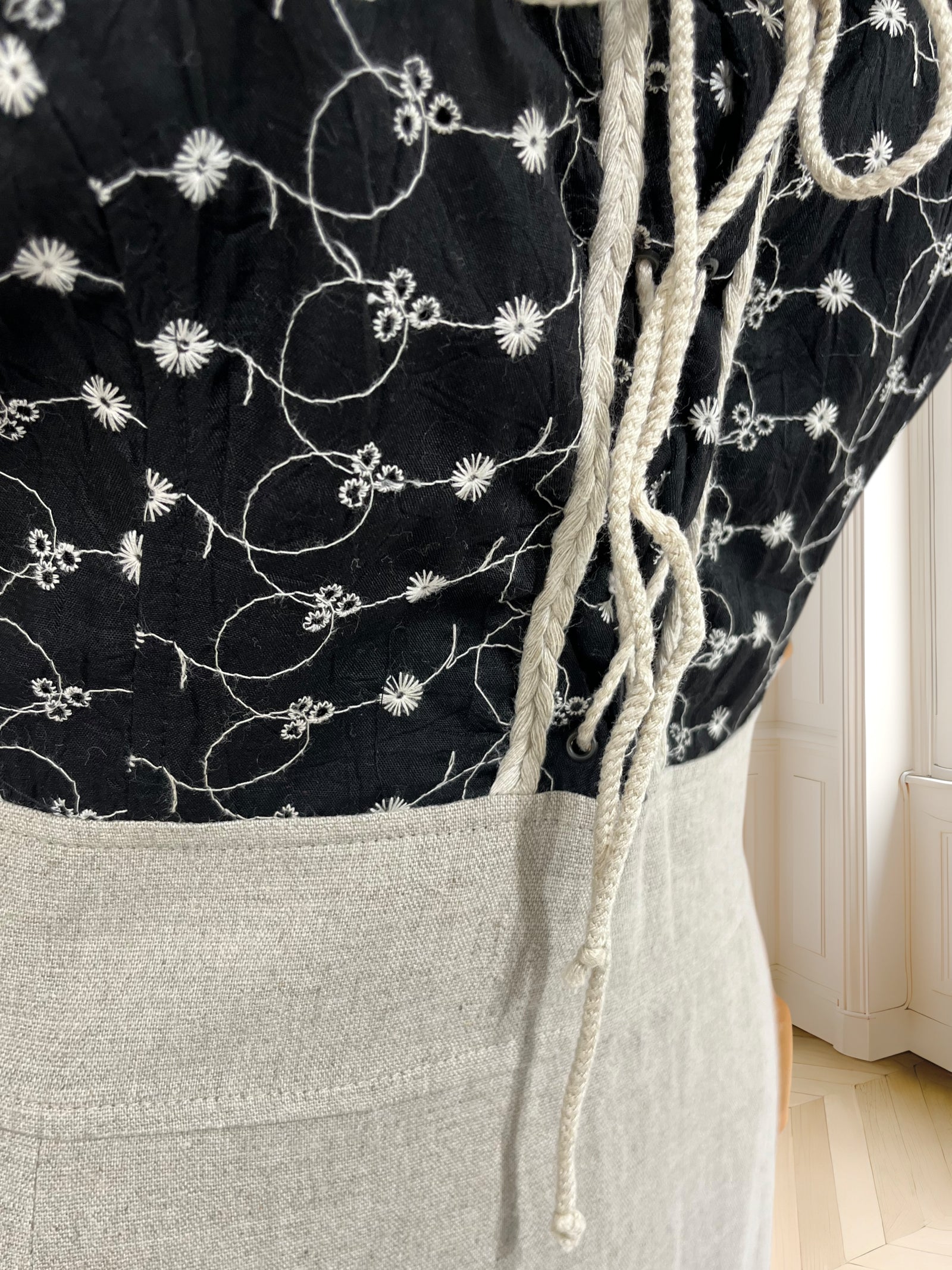 Rochie vintage din amestec de in mărimea M