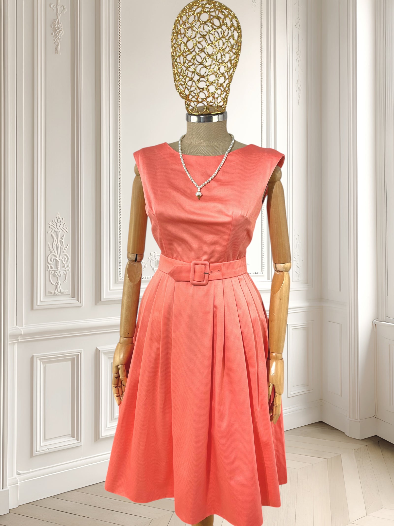 Rochie vintage lucrată manual potrivită pentru XS/S