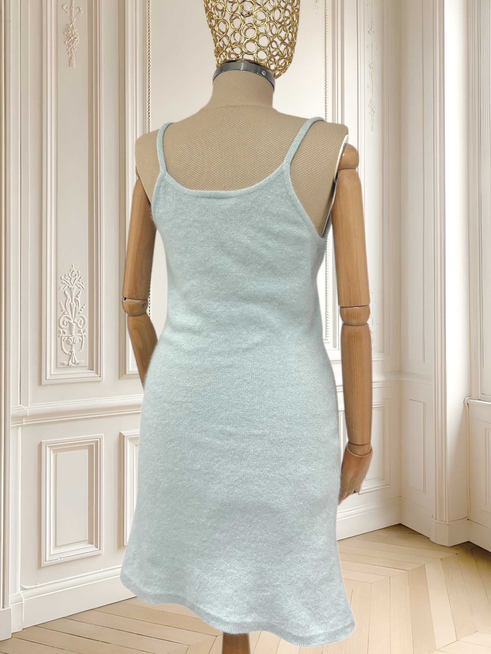 Rochie din angora potrivită pentru S/M