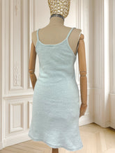 Încarcă imaginea în vizualizatorul Galerie, Rochie din angora potrivită pentru S/M
