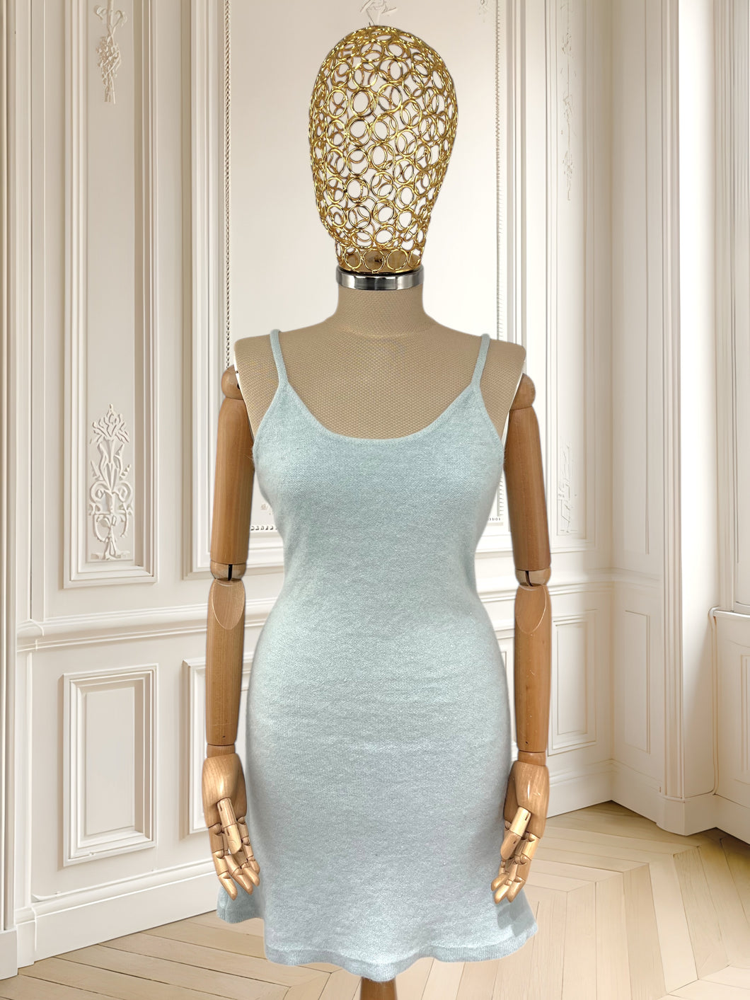 Rochie din angora potrivită pentru S/M