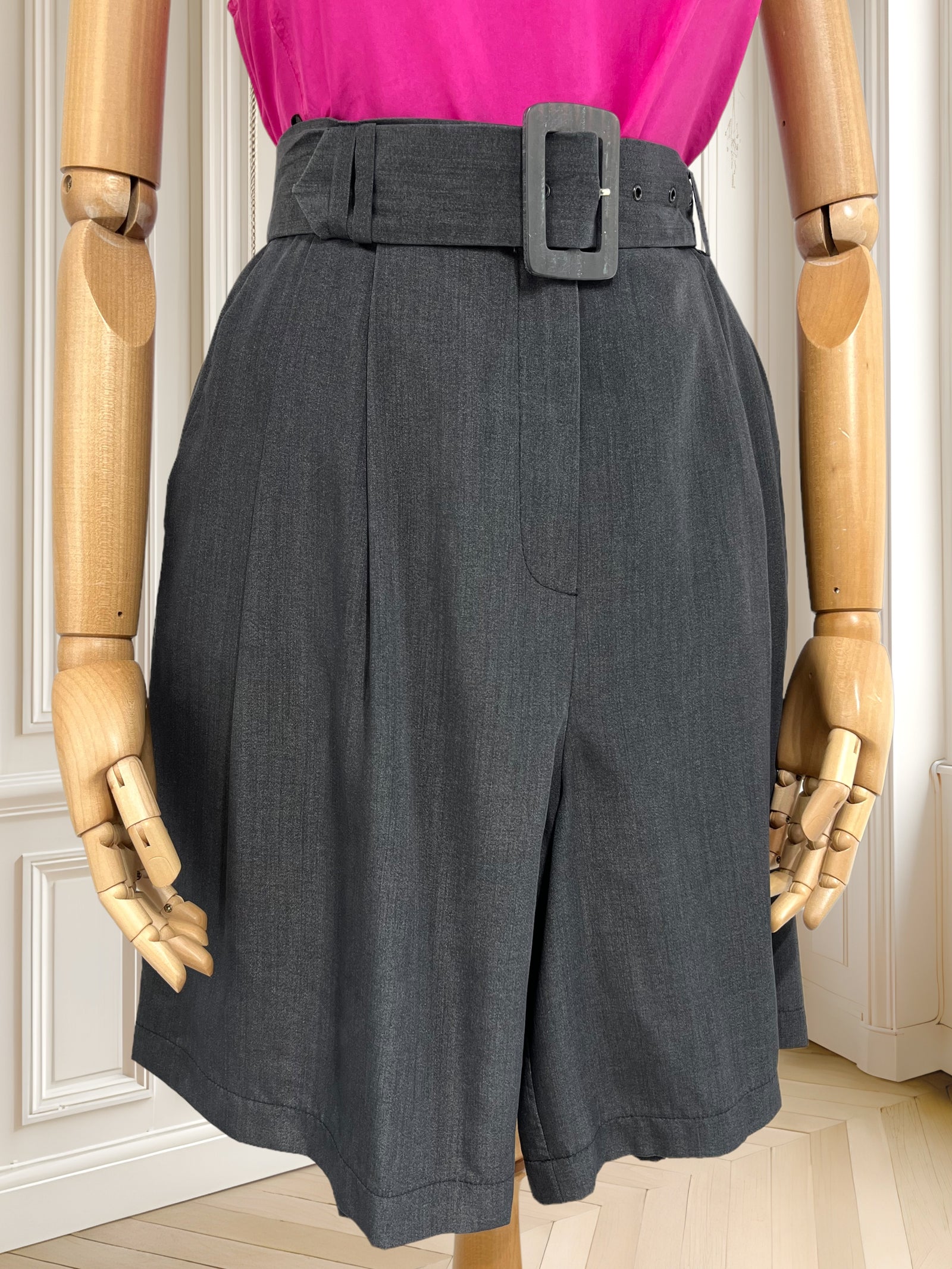 Pantaloni scurți Betty Barclay mărimea M