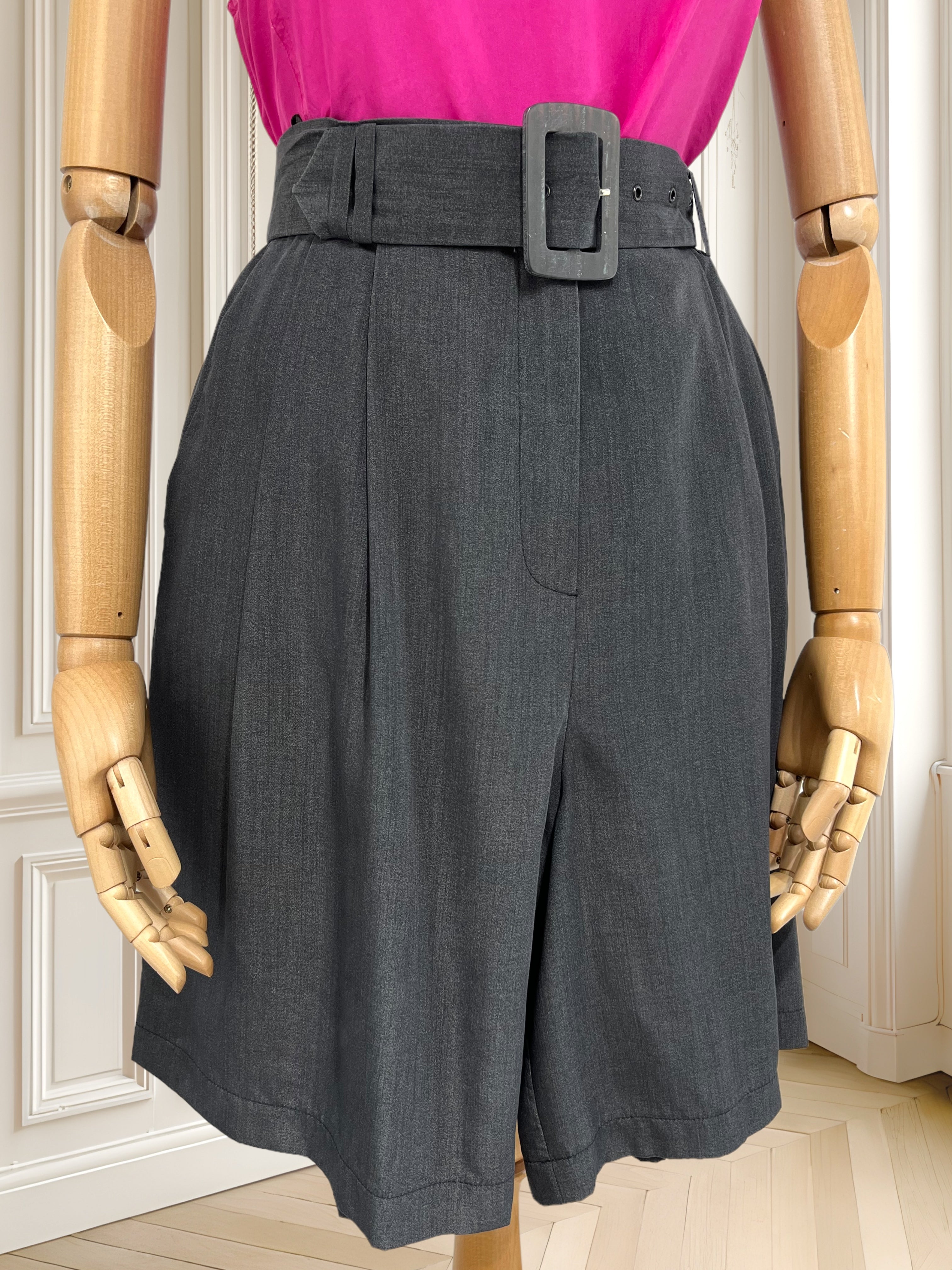 Pantaloni scurți Betty Barclay mărimea M