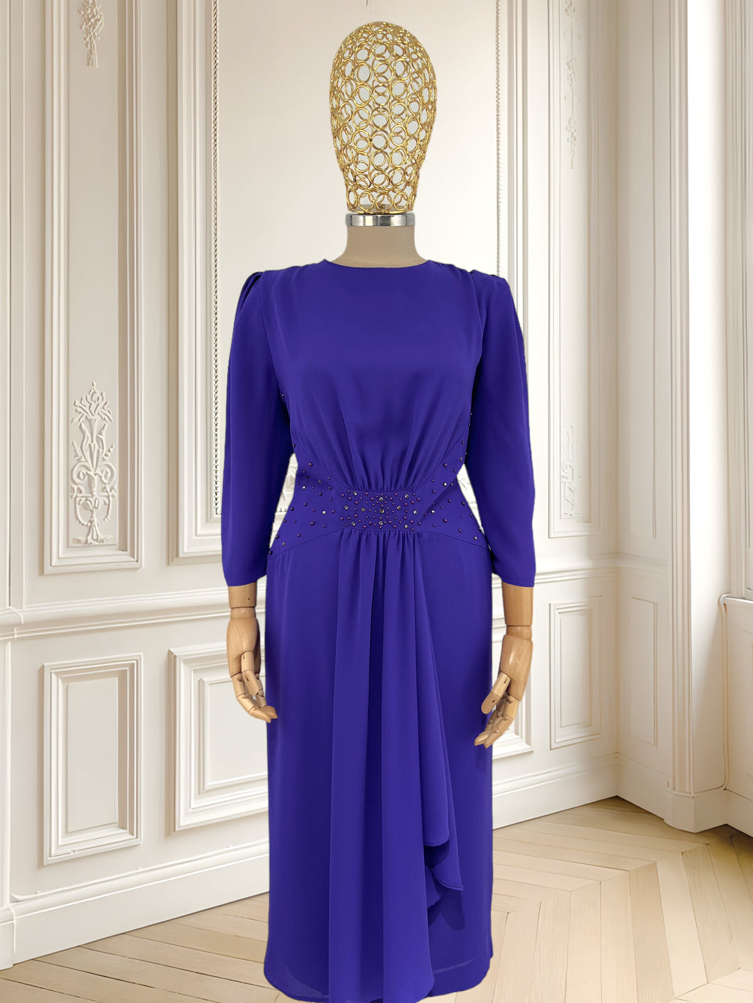 Rochie vintage din voal cu pietricele aplicate mărimea L