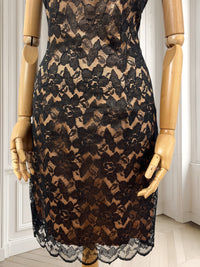 Rochie elegantă cu dantelă mărimea M