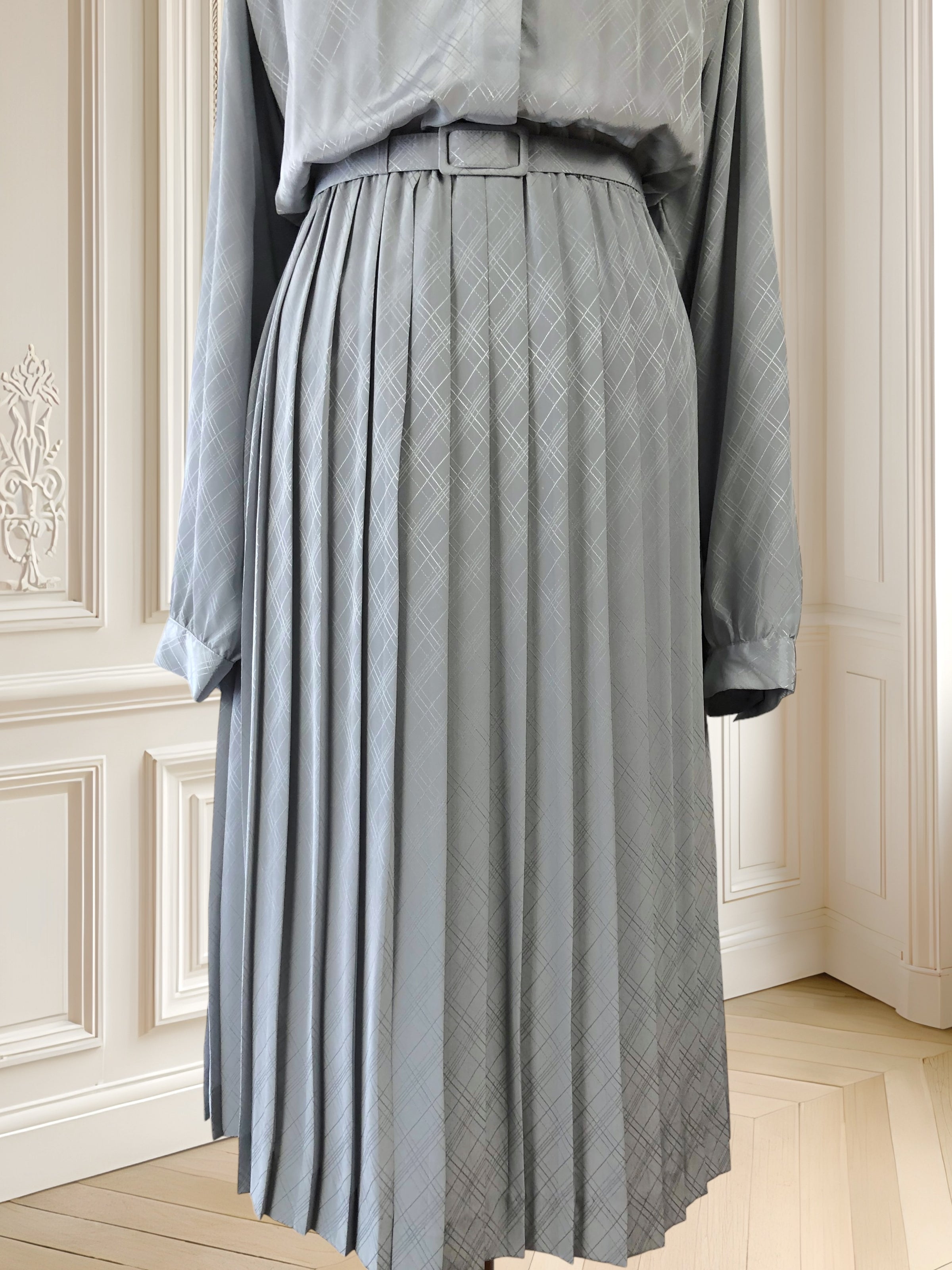 Rochie vintage cu pliuri mărimea L