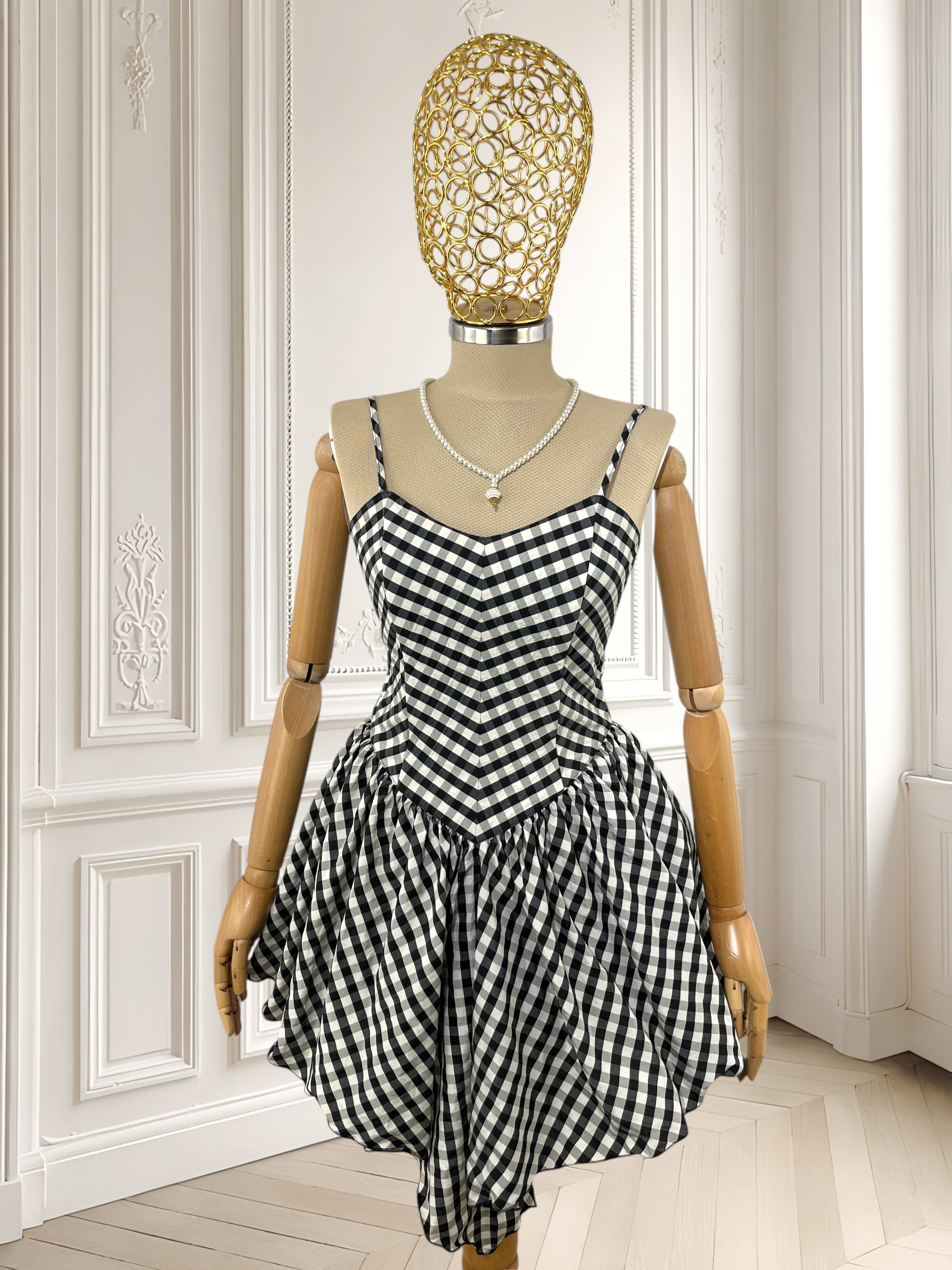 Rochie vintage lucrată manual mărimea S