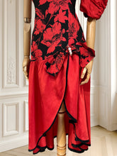 Încarcă imaginea în vizualizatorul Galerie, Rochie vintage elegantă mărimea M
