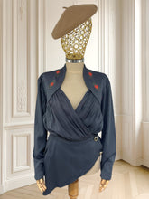 Încarcă imaginea în vizualizatorul Galerie, Cămașă vintage cu croi asimetric mărimea L
