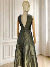 Încarcă imaginea în vizualizatorul Galerie, Rochie cu efect sidefat și paiete mărimea XS
