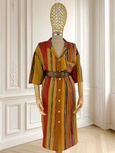 Încarcă imaginea în vizualizatorul Galerie, Rochie italienească din mătase naturală mărimea XL
