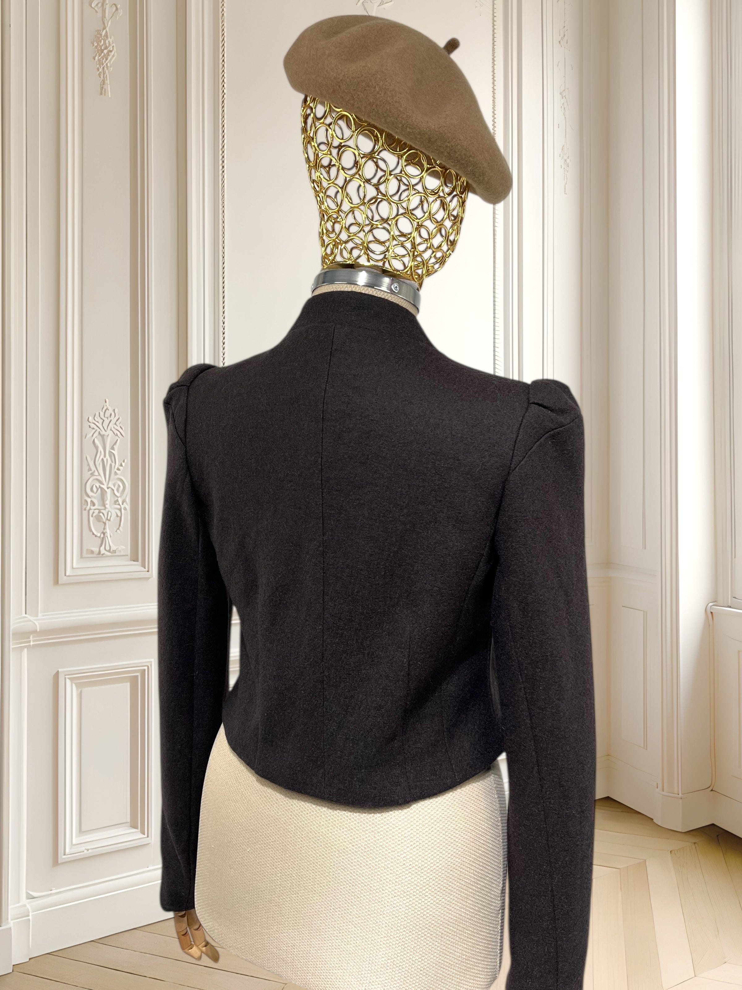 Sacou cropped potrivit pentru S/M