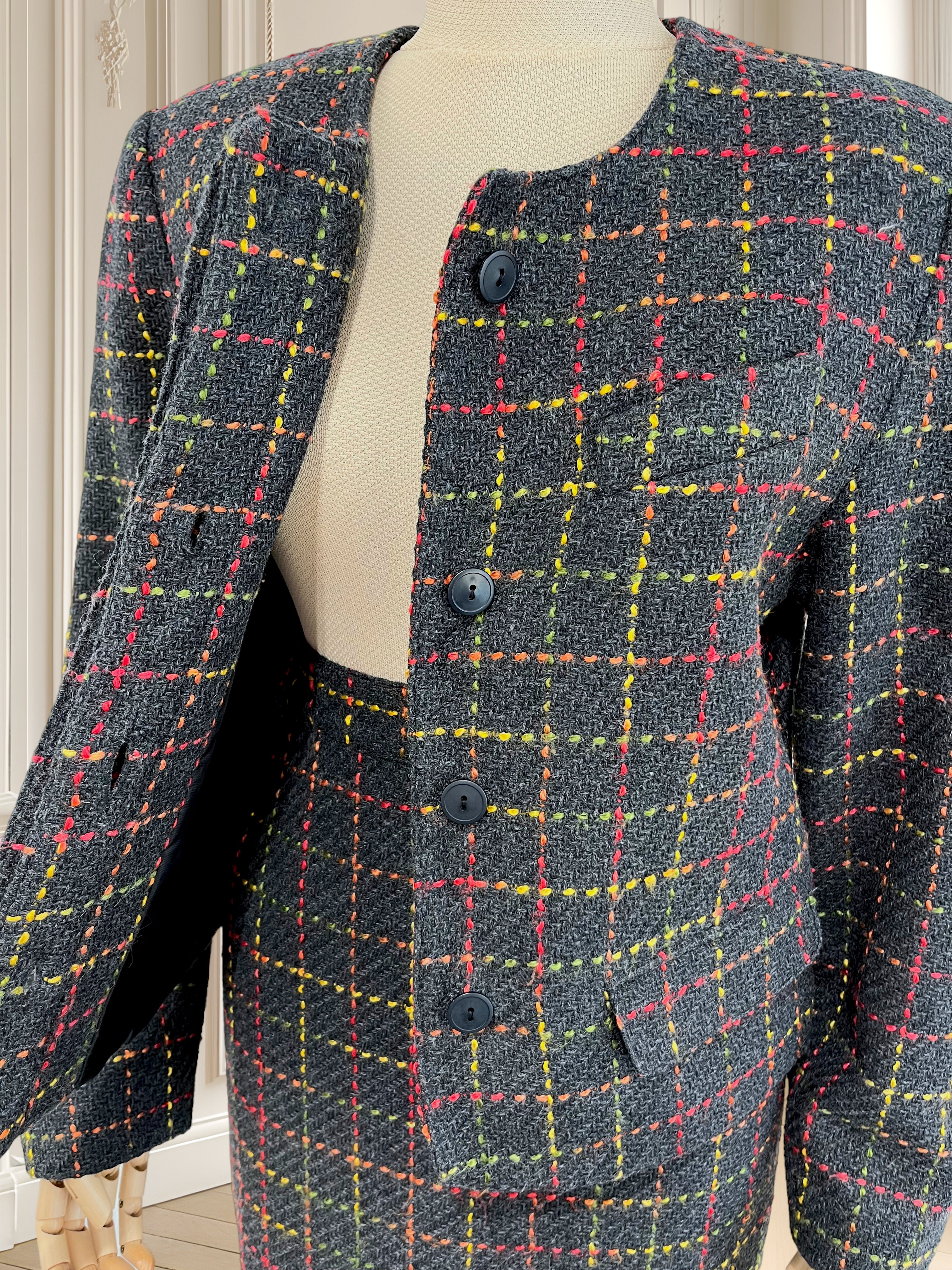 Costum din tweed de lână mărimea S