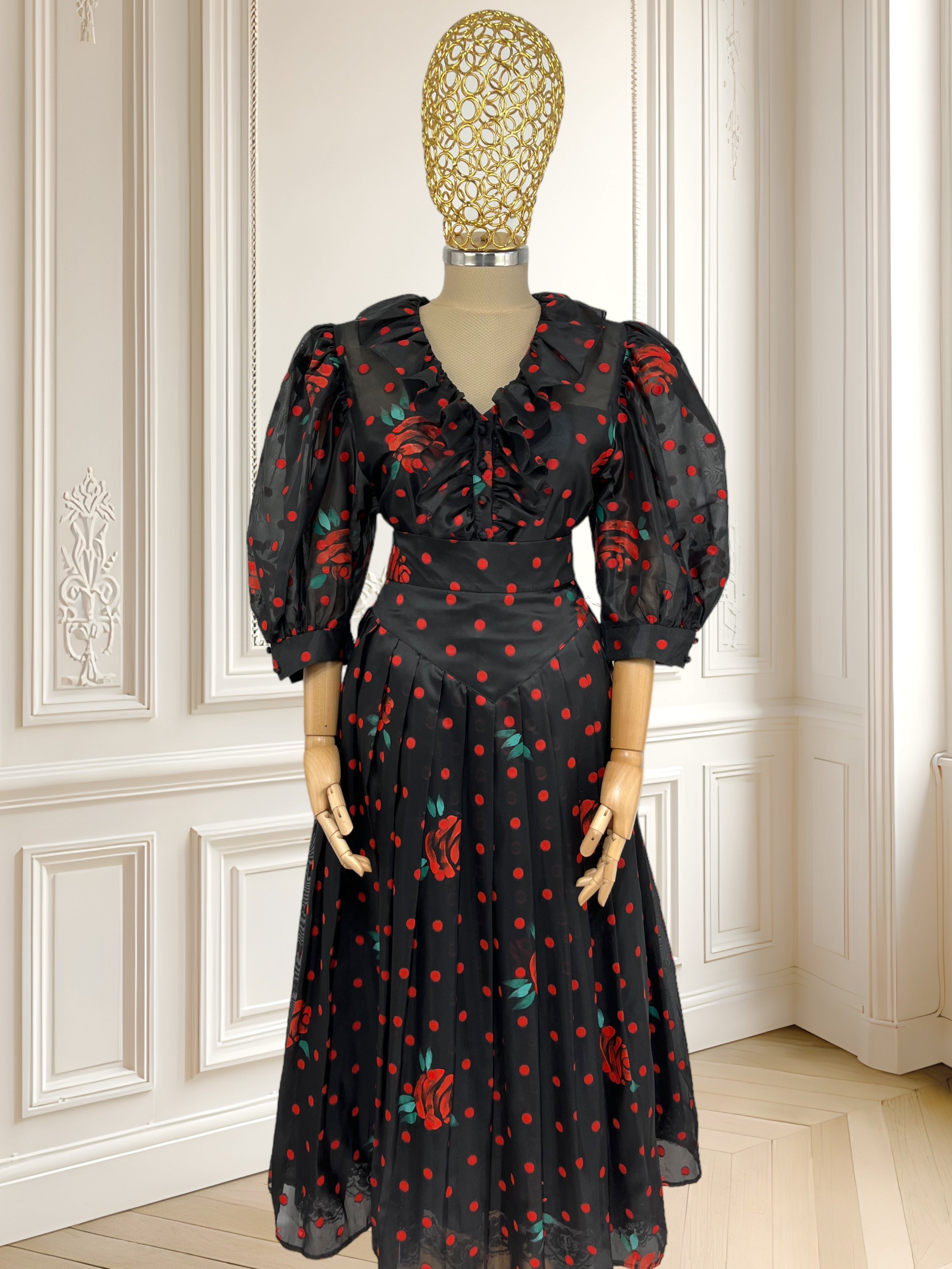 Compleu vintage deosebit mărimea M