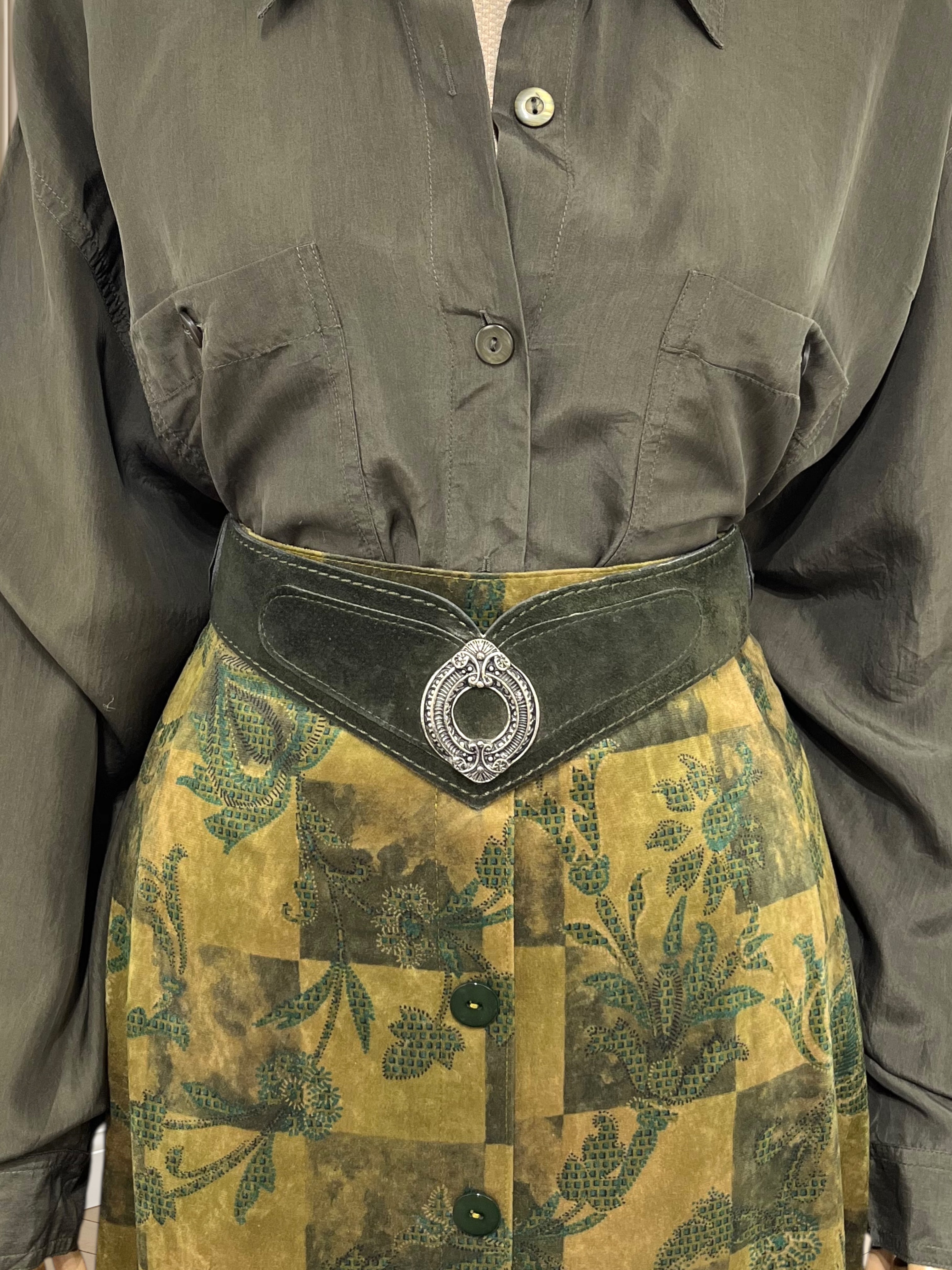 Centură vintage din piele întoarsă