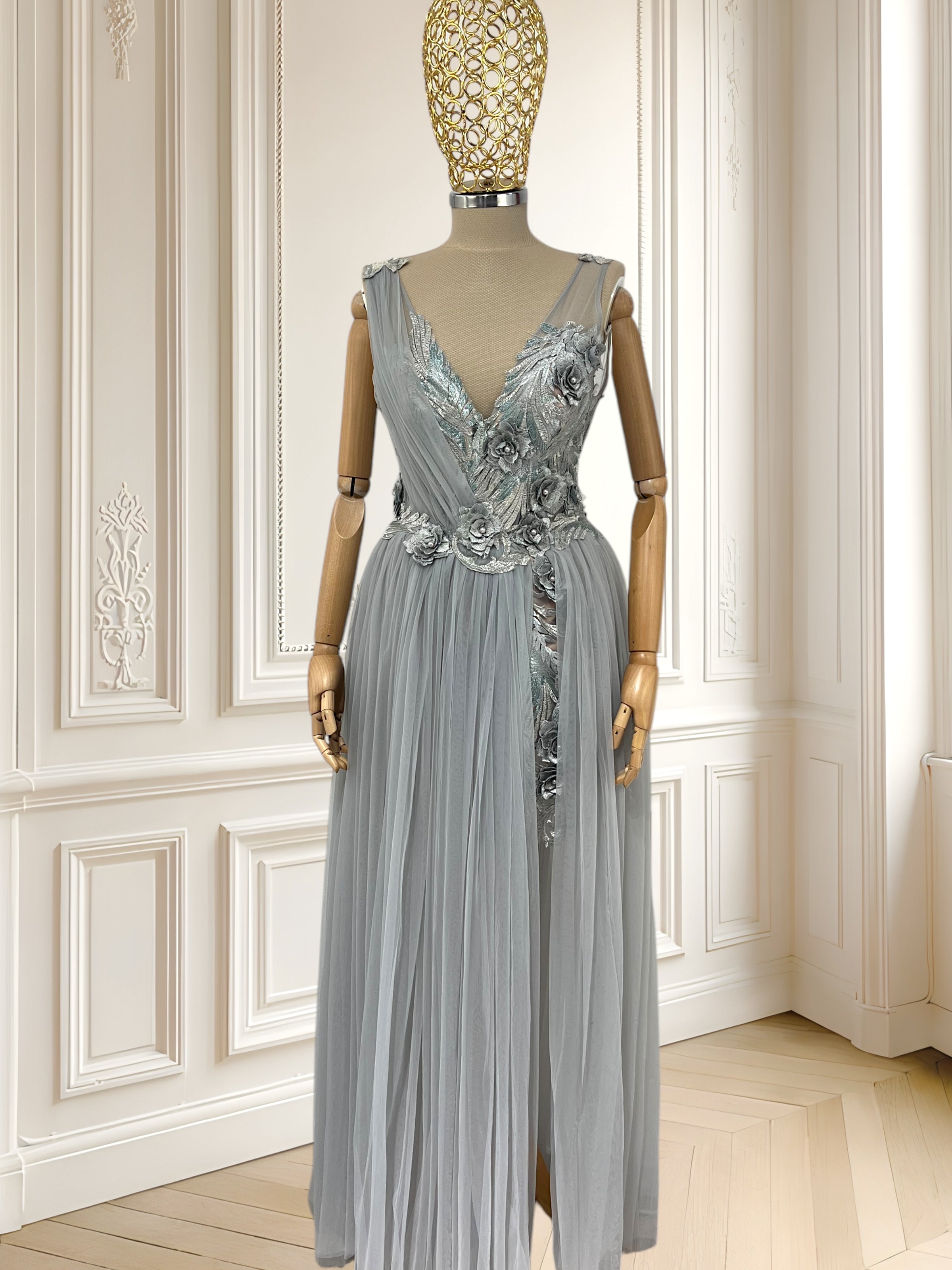 Rochie de seară deosebită din tulle mărimea S
