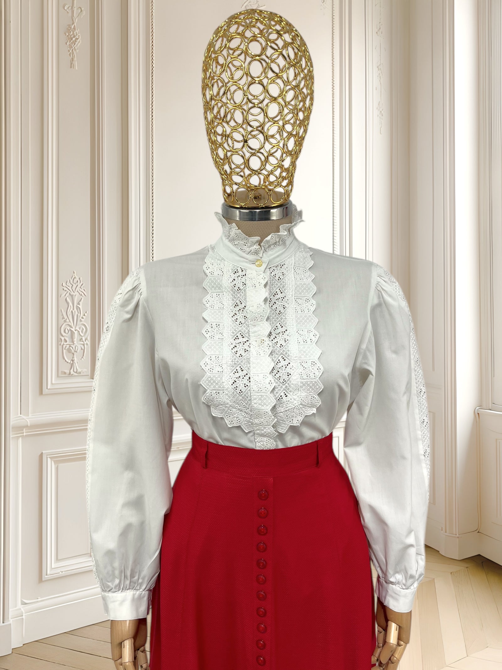 Cămașă vintage albă cu broderie mărimea L
