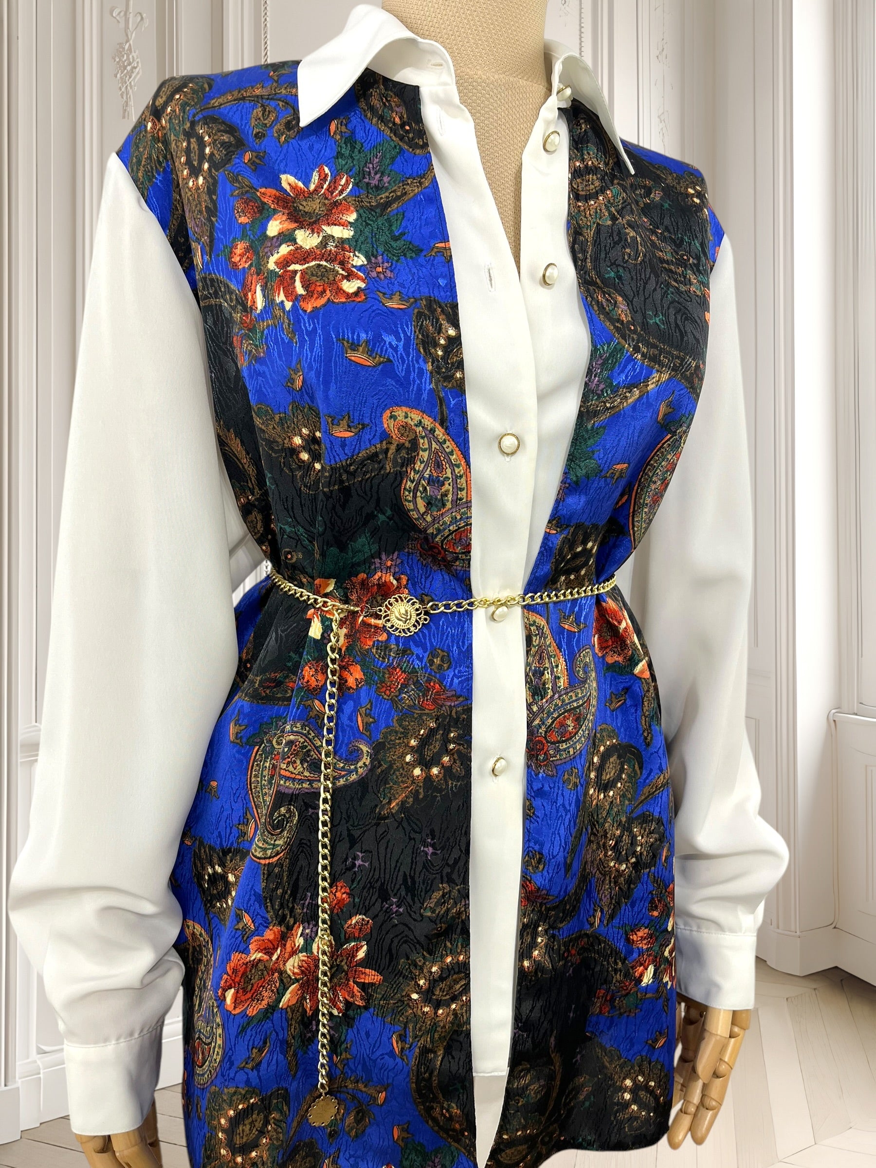 Cămașă vintage cu nasturi bijuterie mărimea XL