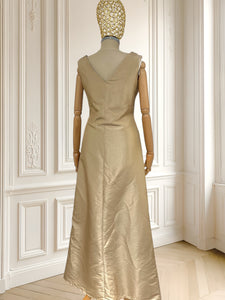 Rochie crem cu efect sidefat mărimea M