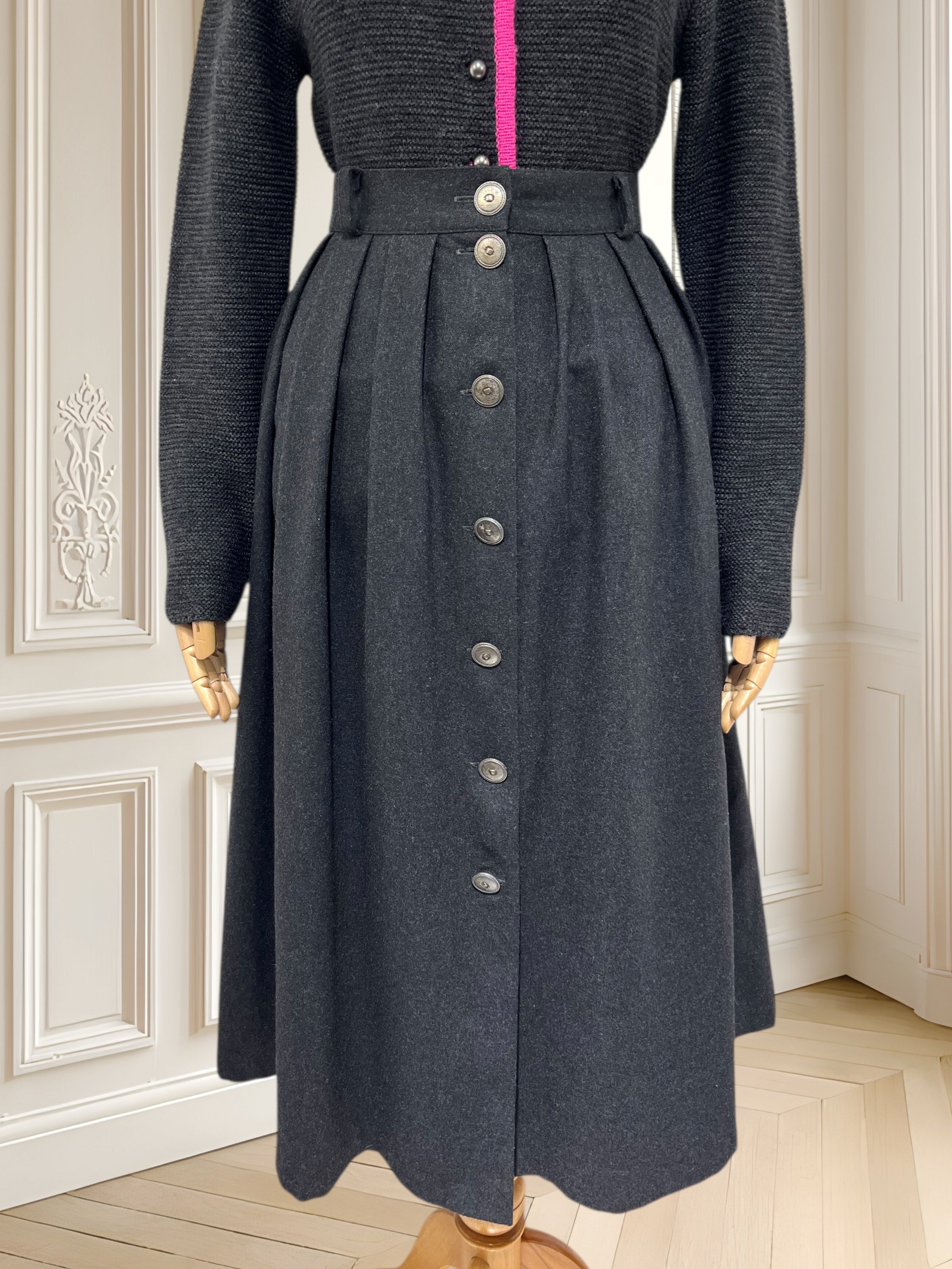 Fustă vintage din lână mărimea L
