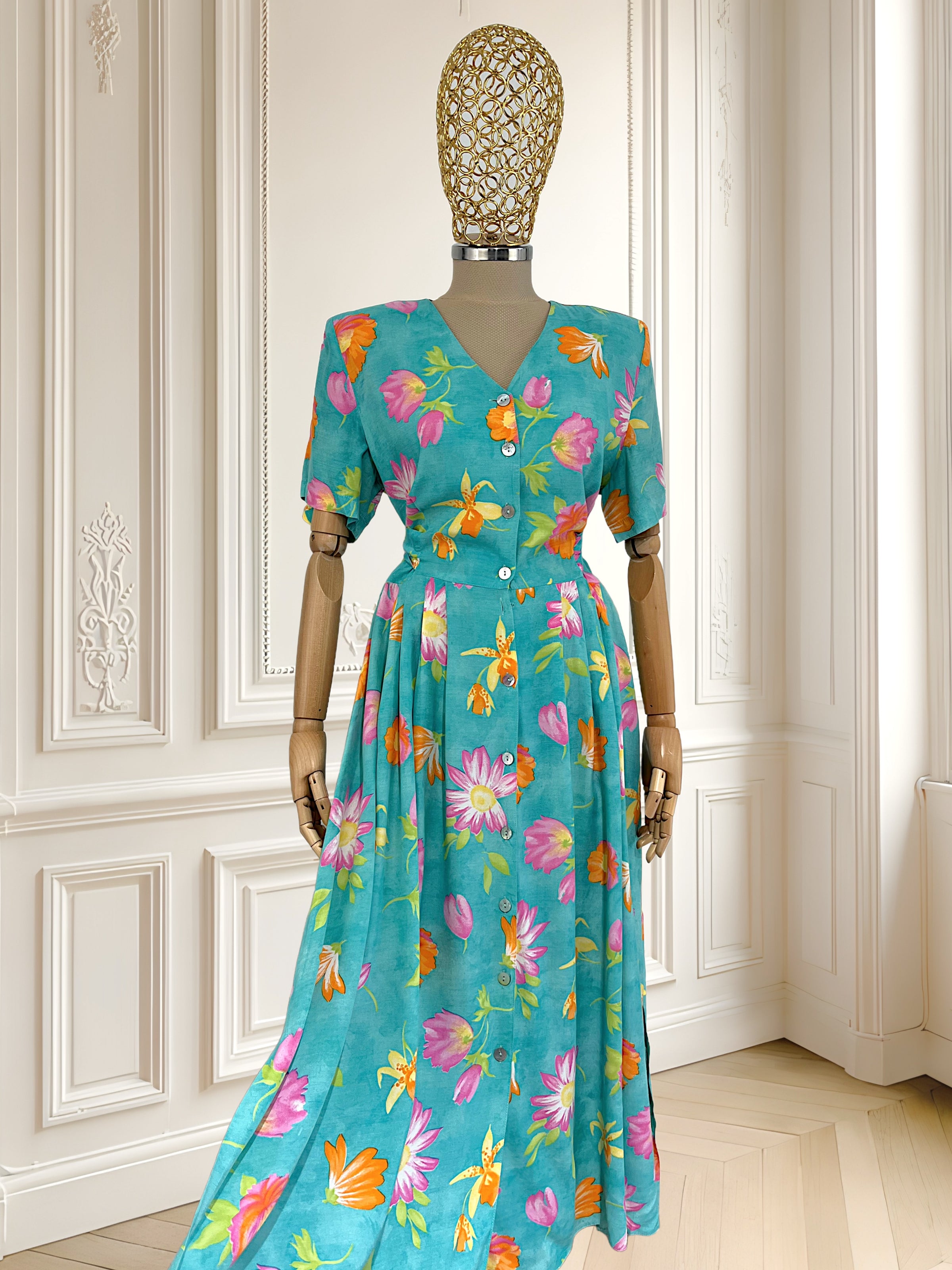Rochie vaporoasă din vâscoză potrivită pentru M/L