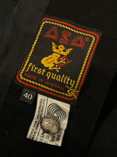 Încarcă imaginea în vizualizatorul Galerie, Sacou vintage din lână pură potrivit pentru S/M
