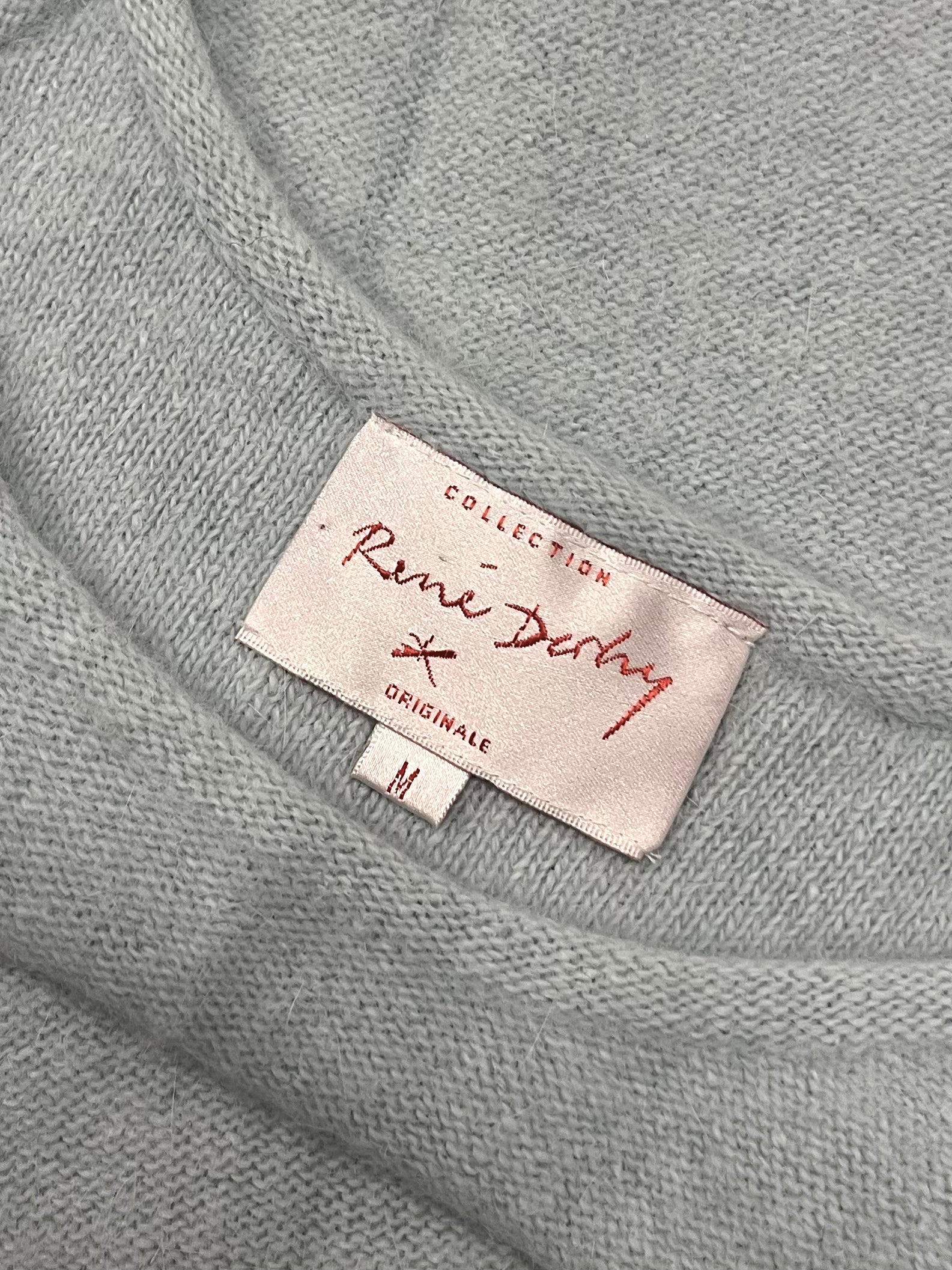 Rochie din angora potrivită pentru S/M