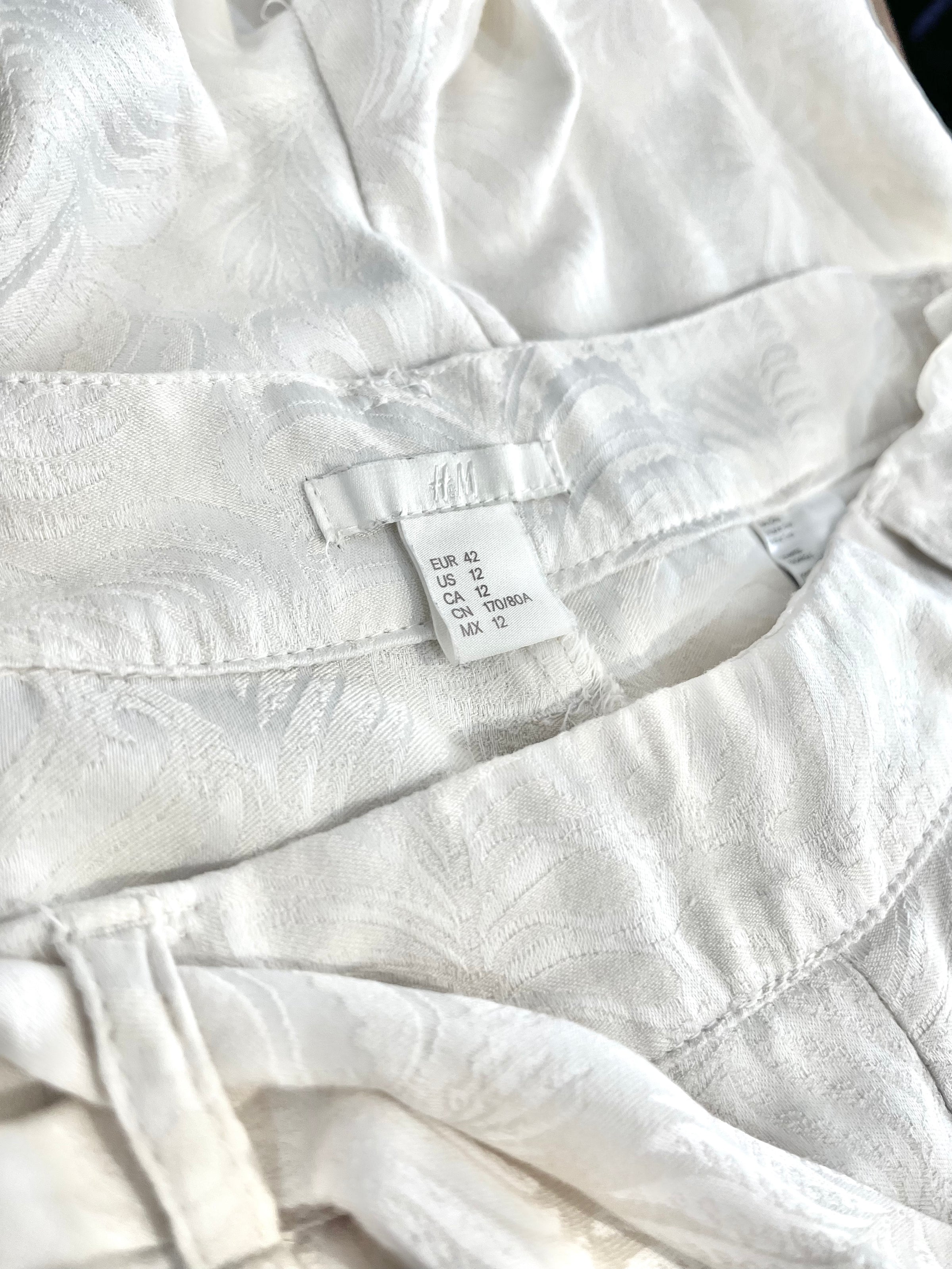 Pantaloni din jacquard texturat mărimea M