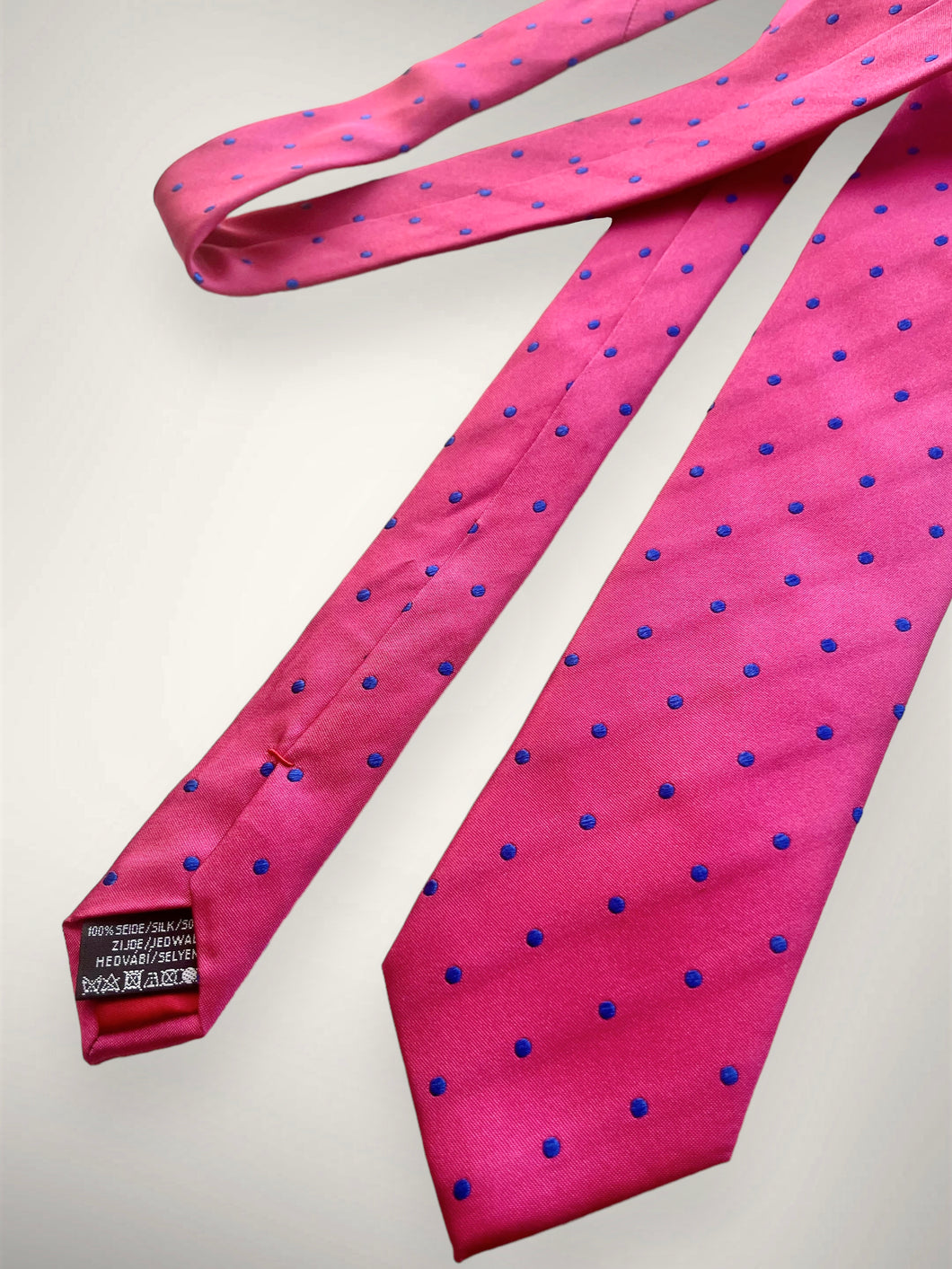 Cravată roz din mătase naturală