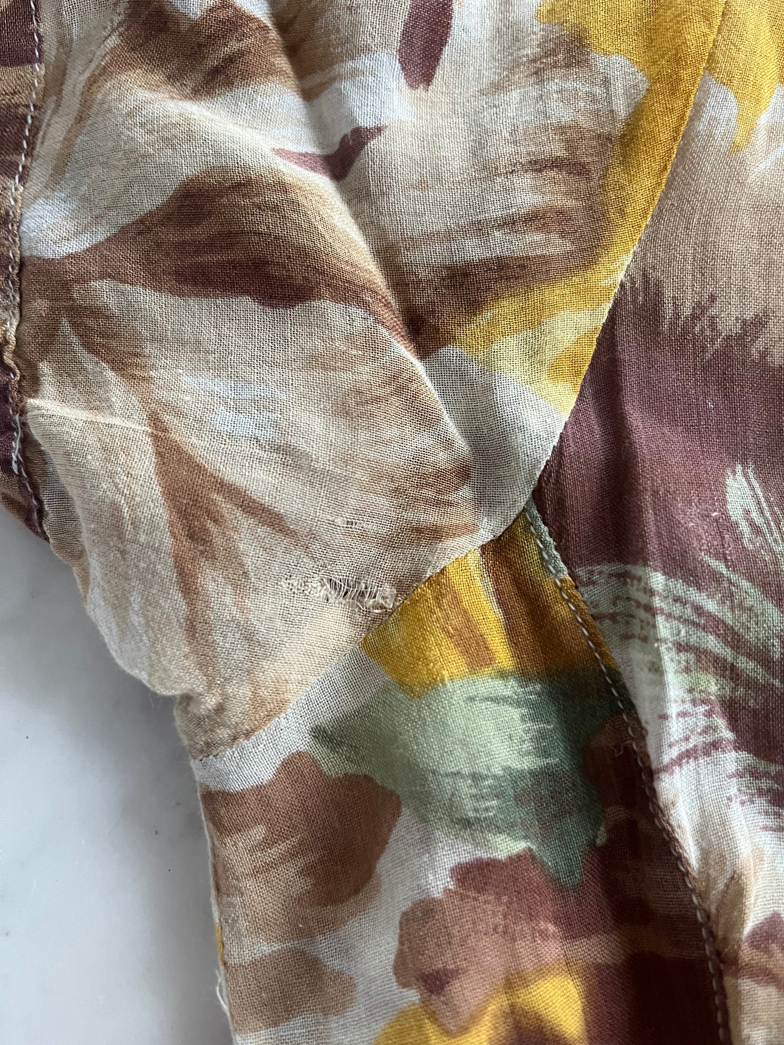 Rochie vintage din pânză fină de vâscoză potrivită pentru M/L