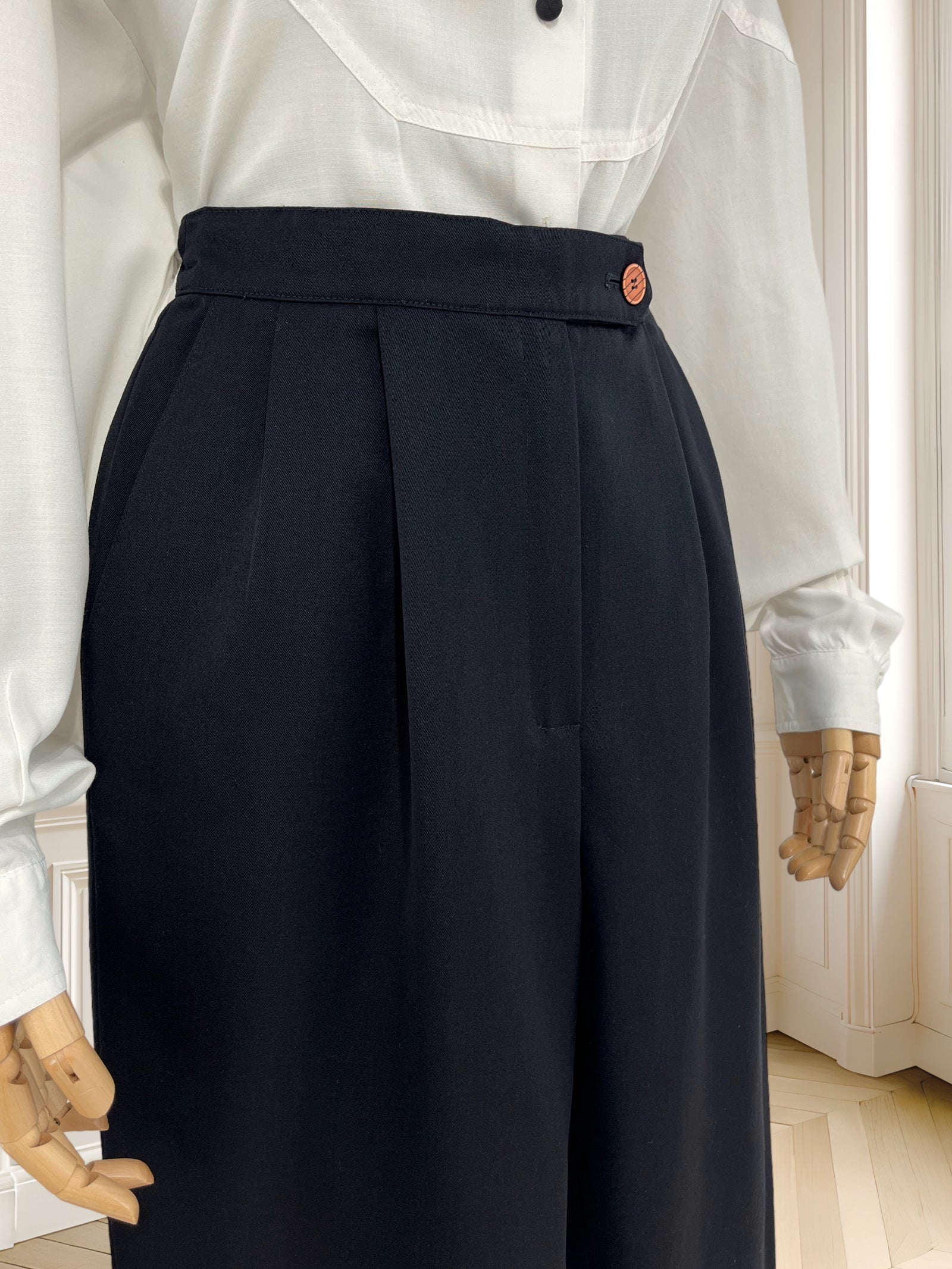 Pantaloni din amestec de lână pură mărimea S