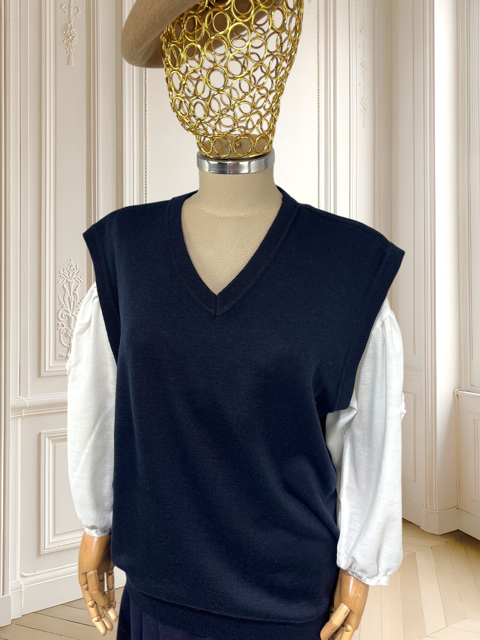 Vestă bleumarin din amestec de lână mărimea XL