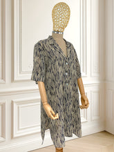 Încarcă imaginea în vizualizatorul Galerie, Cămașă tip rochie mărimea XL
