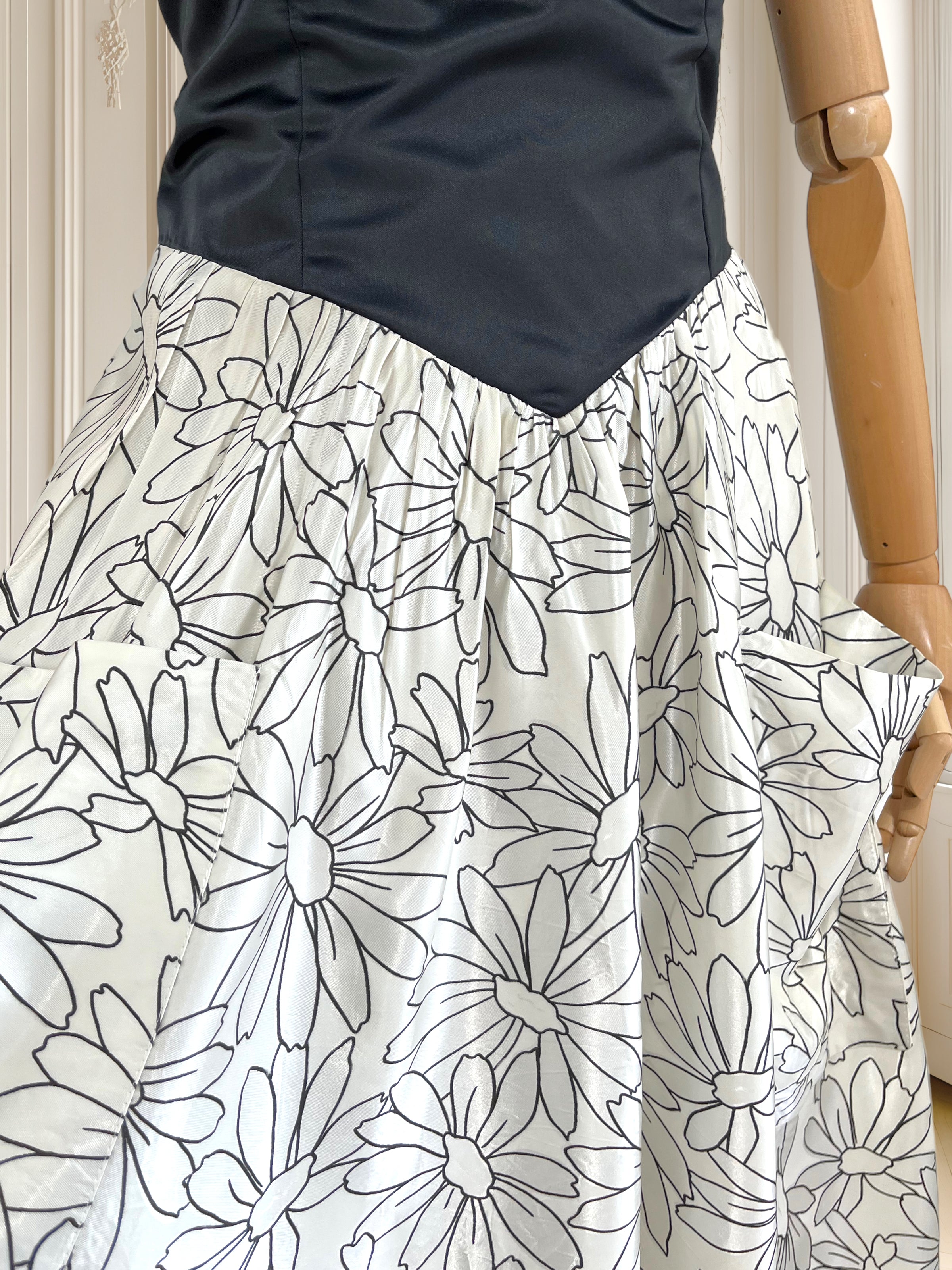 Rochie vintage satinată mărimea M
