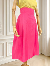Încarcă imaginea în vizualizatorul Galerie, Fustă roz sidefată mărimea S
