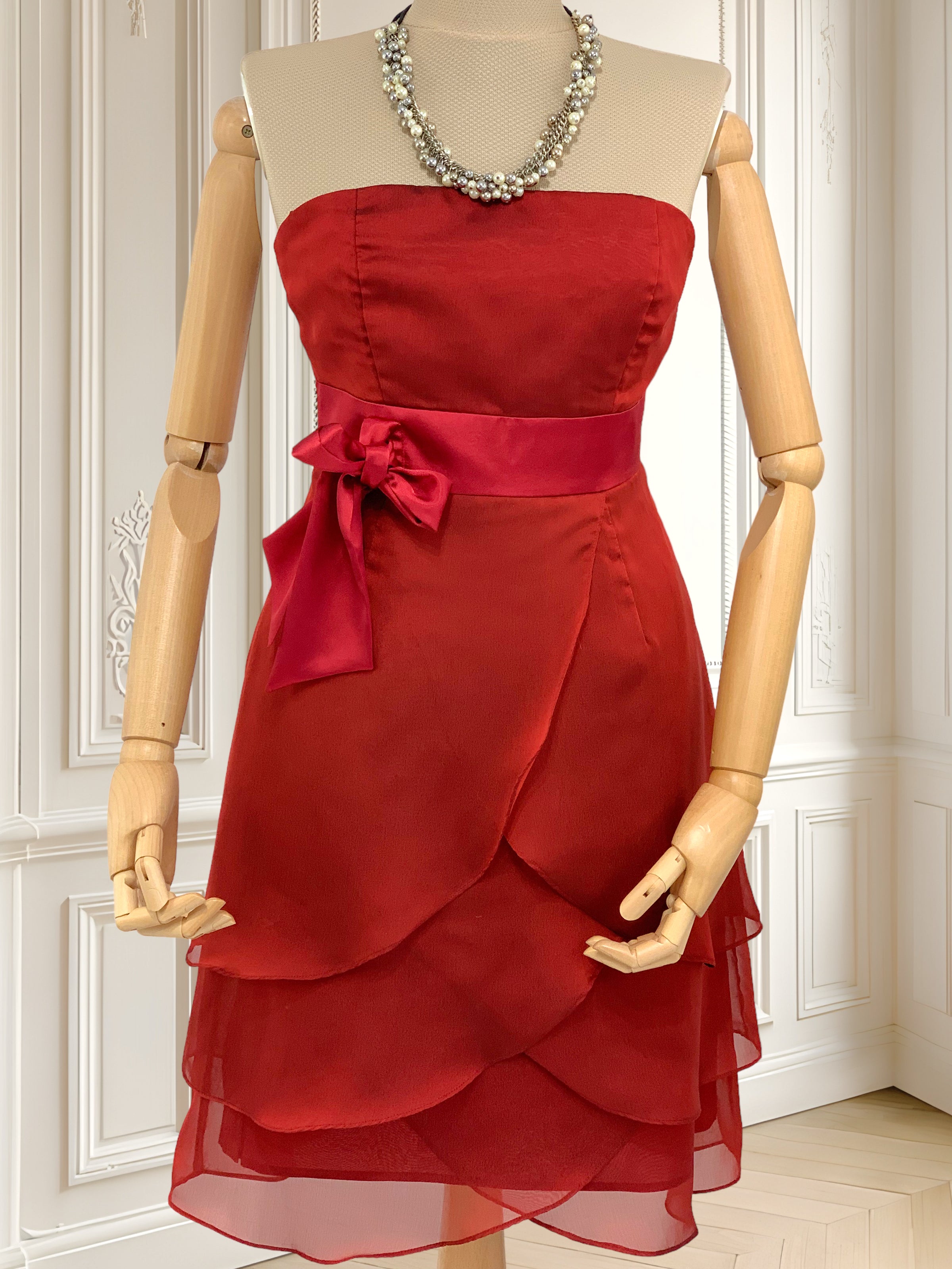 Rochie elegantă roșie mărimea S