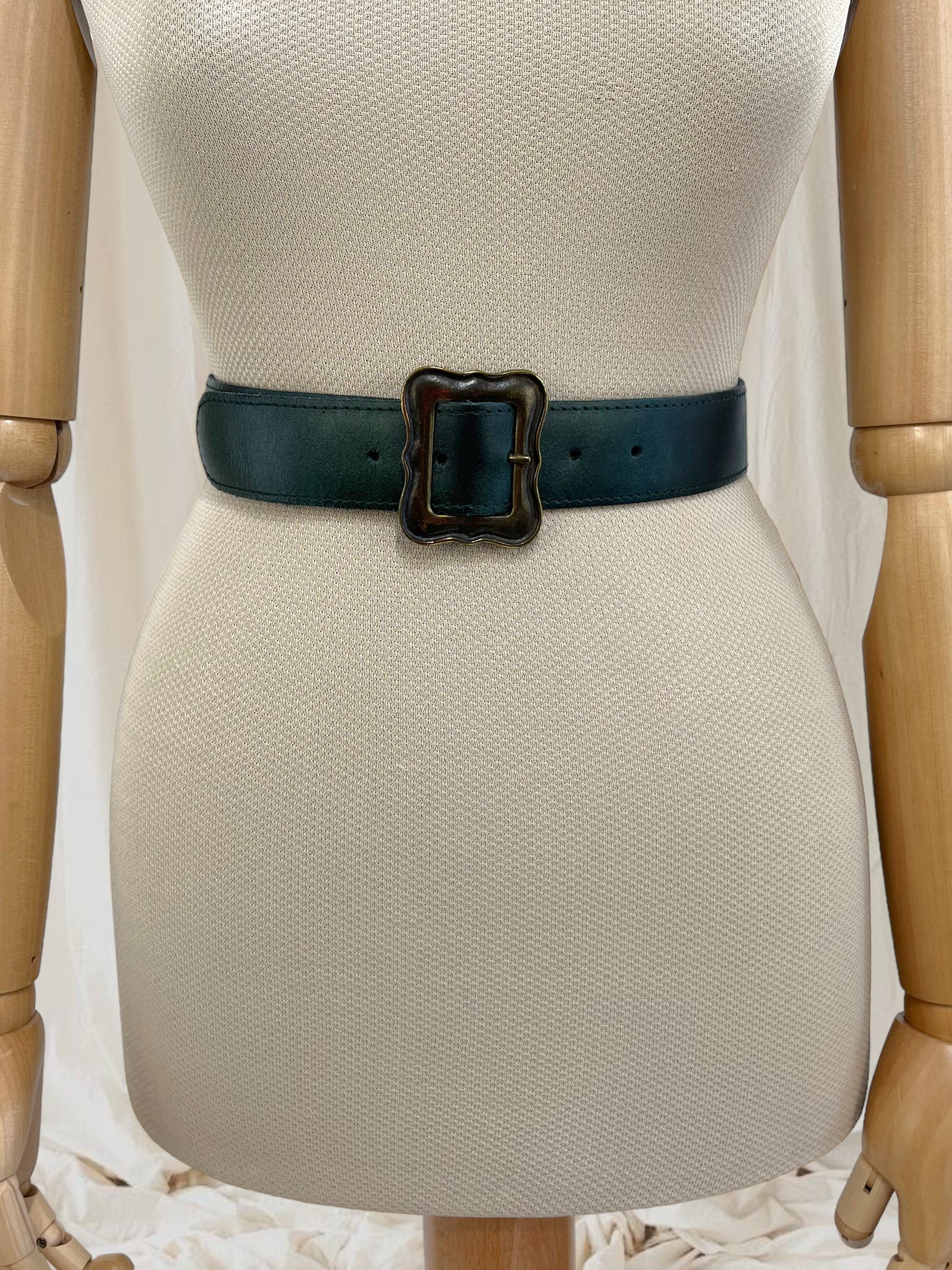 Curea vintage din piele naturală